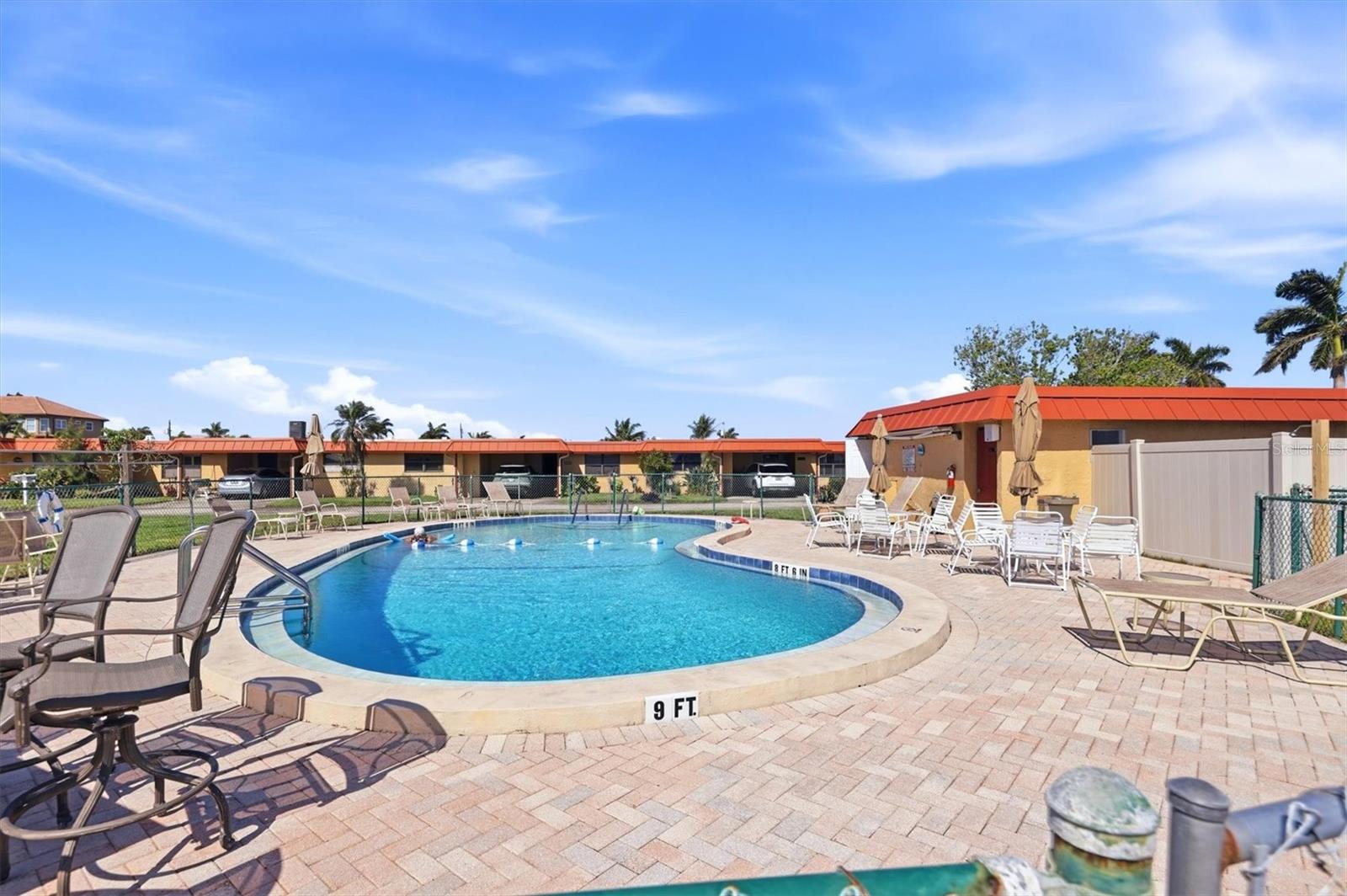 PALMA SOLA HARBOUR SEC 4 - Residential