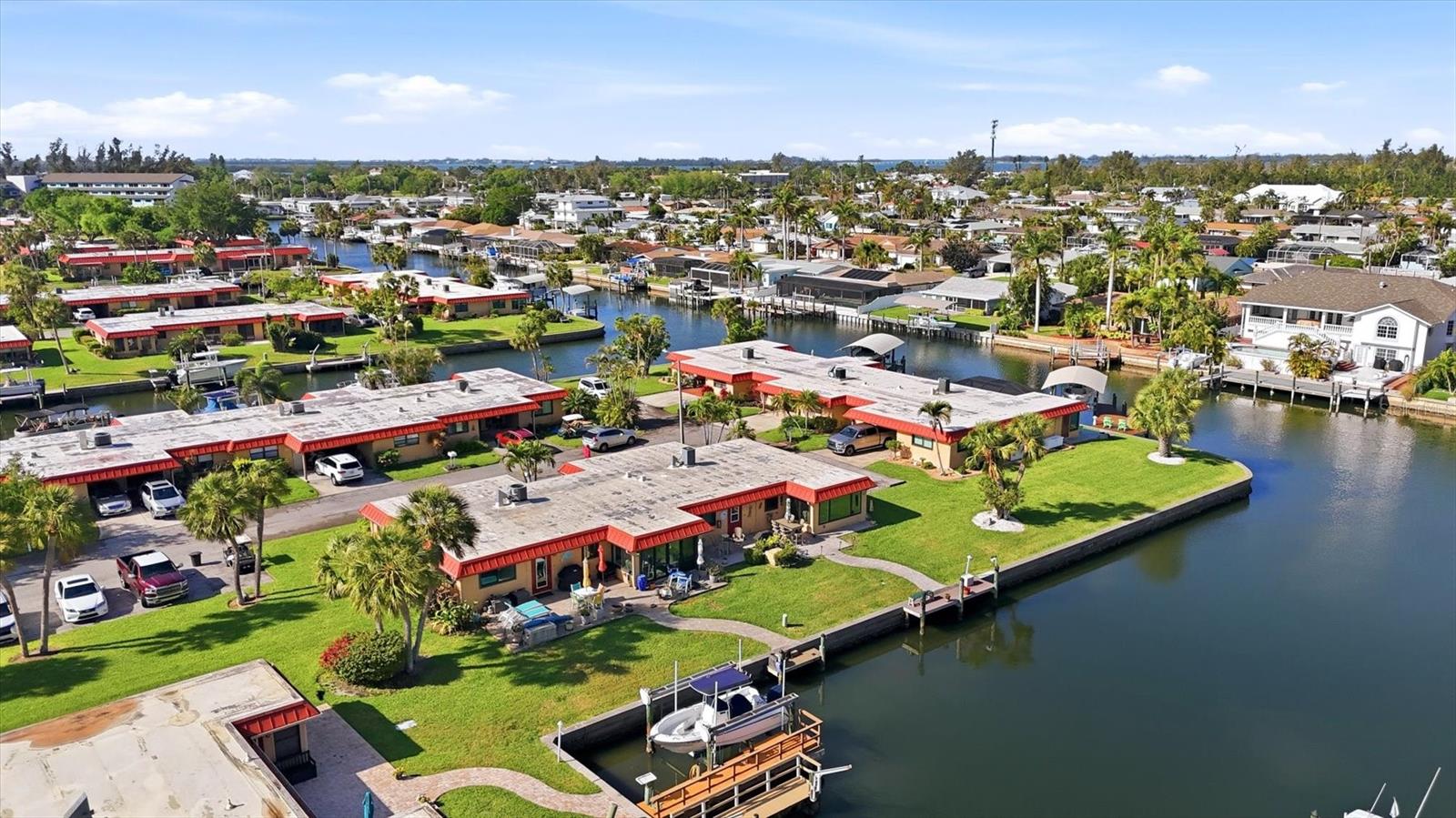 PALMA SOLA HARBOUR SEC 4 - Residential