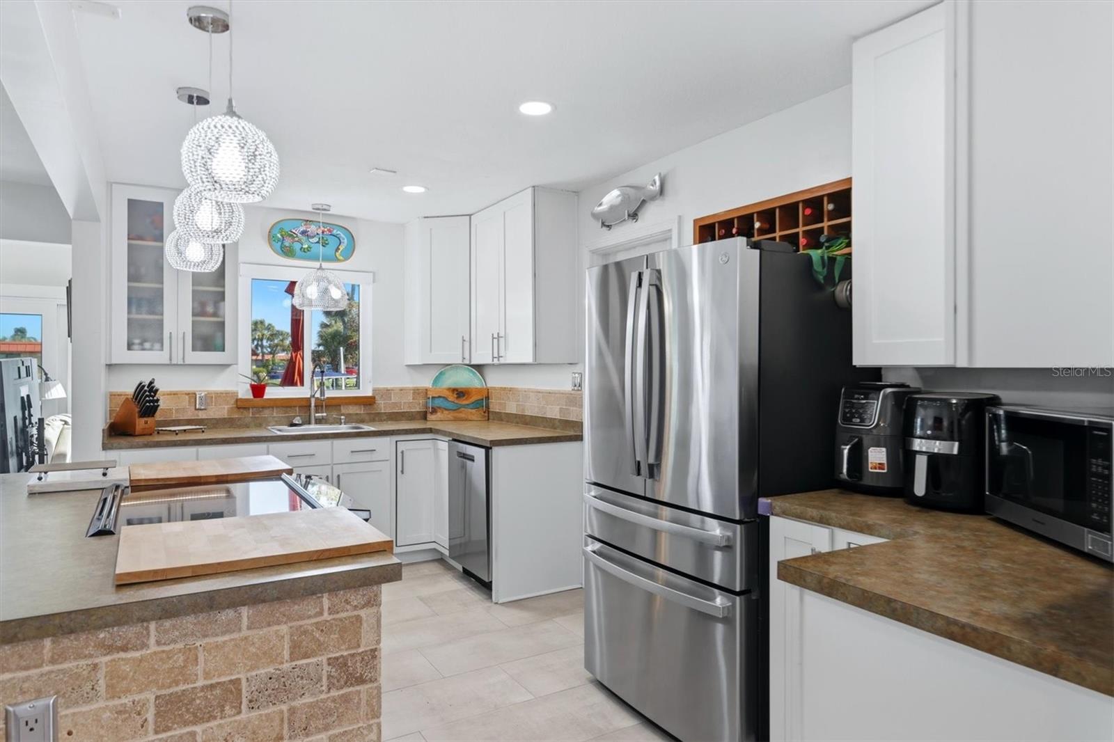 PALMA SOLA HARBOUR SEC 4 - Residential