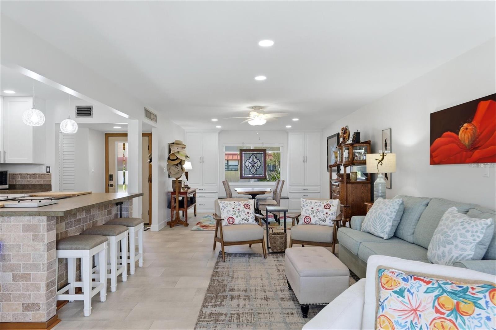 PALMA SOLA HARBOUR SEC 4 - Residential