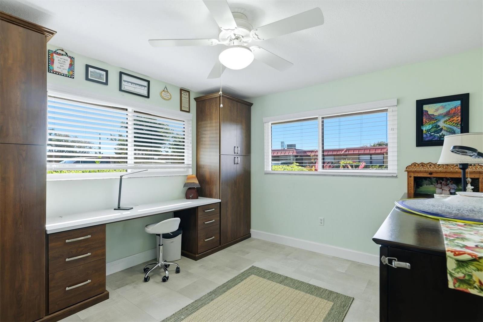 PALMA SOLA HARBOUR SEC 4 - Residential