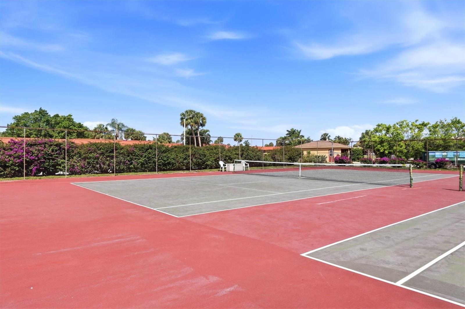 PALMA SOLA HARBOUR SEC 4 - Residential