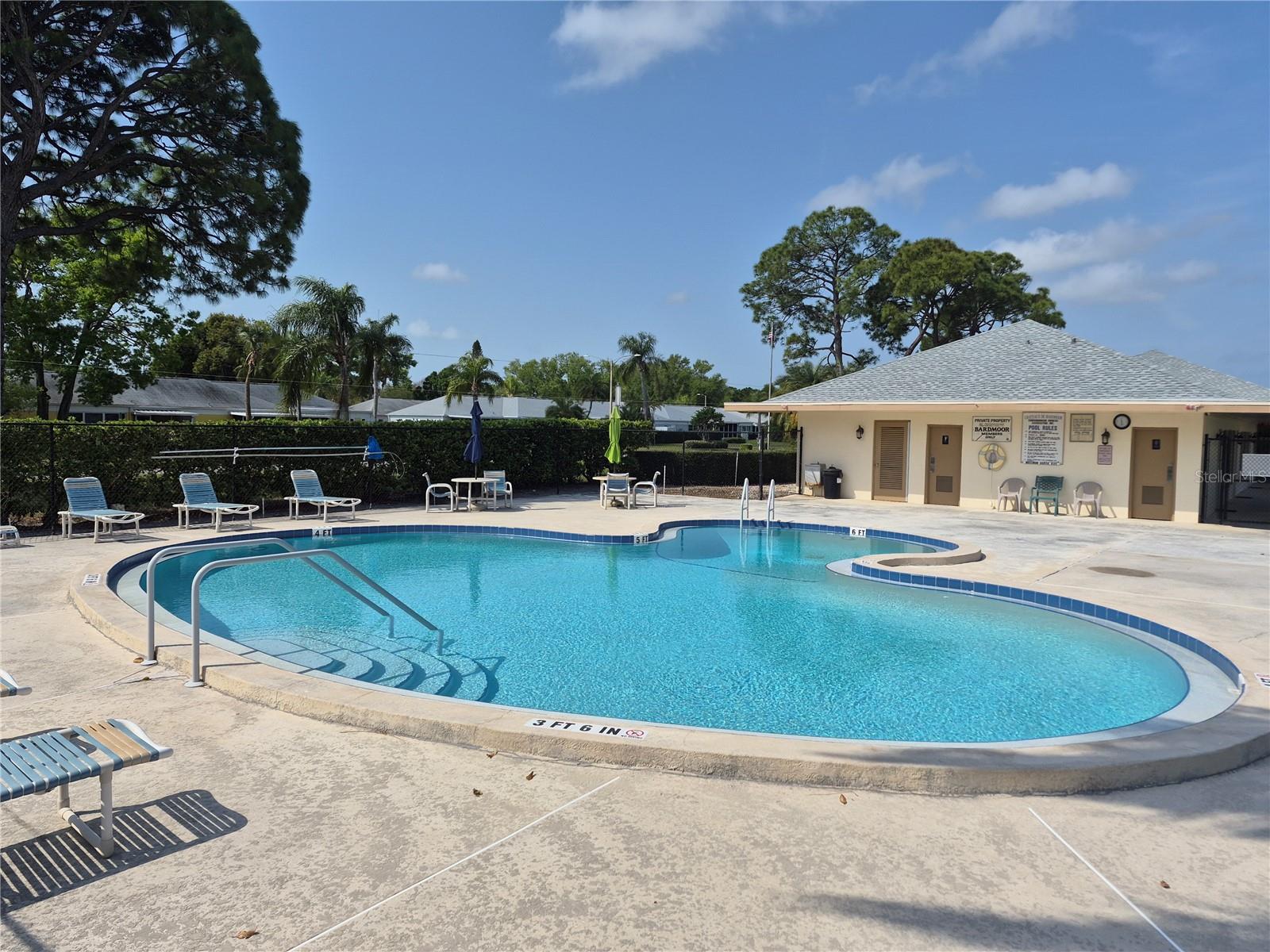 CHATEAUX DE BARDMOOR - Residential