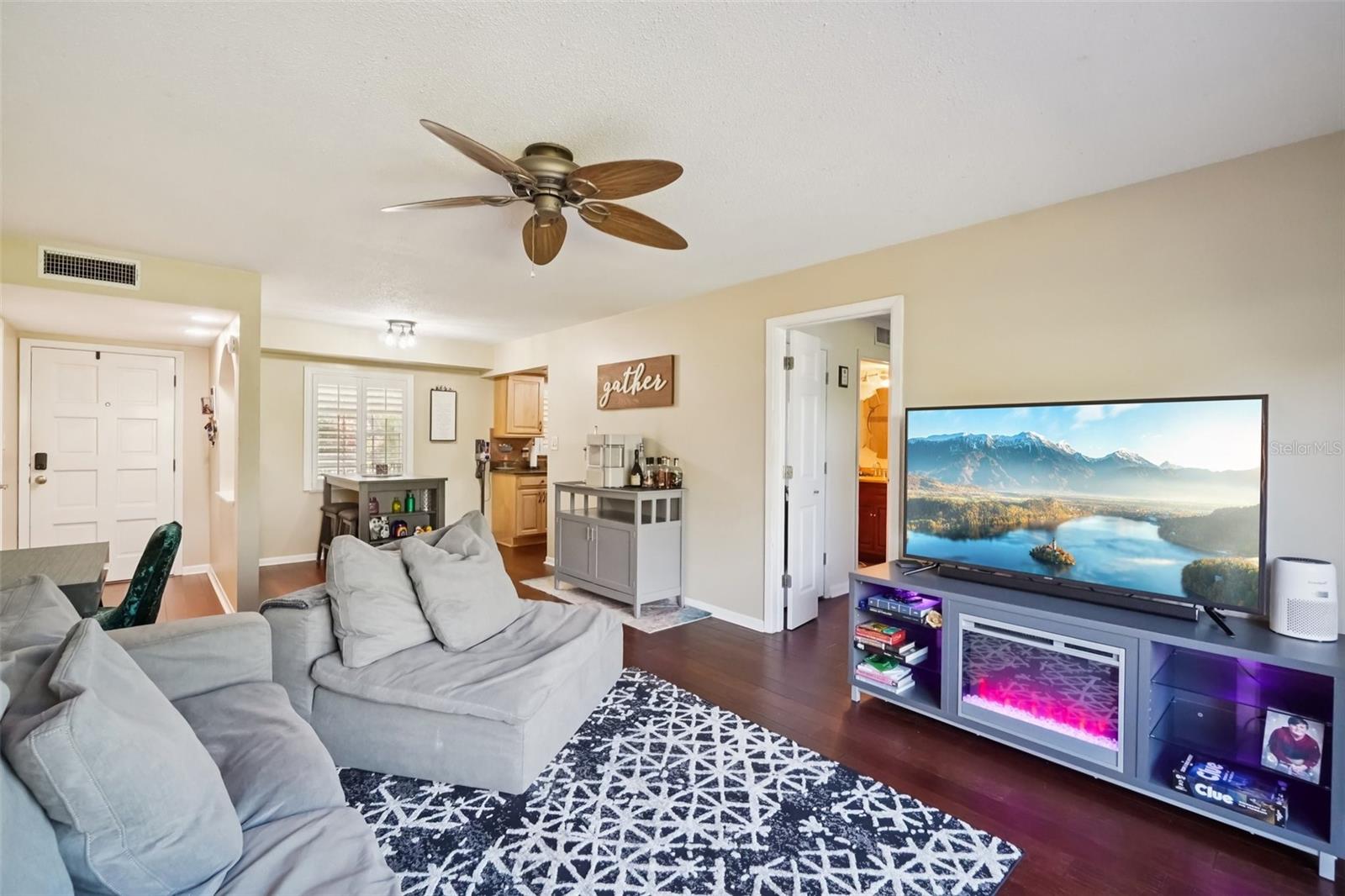 CHATEAUX DE BARDMOOR - Residential