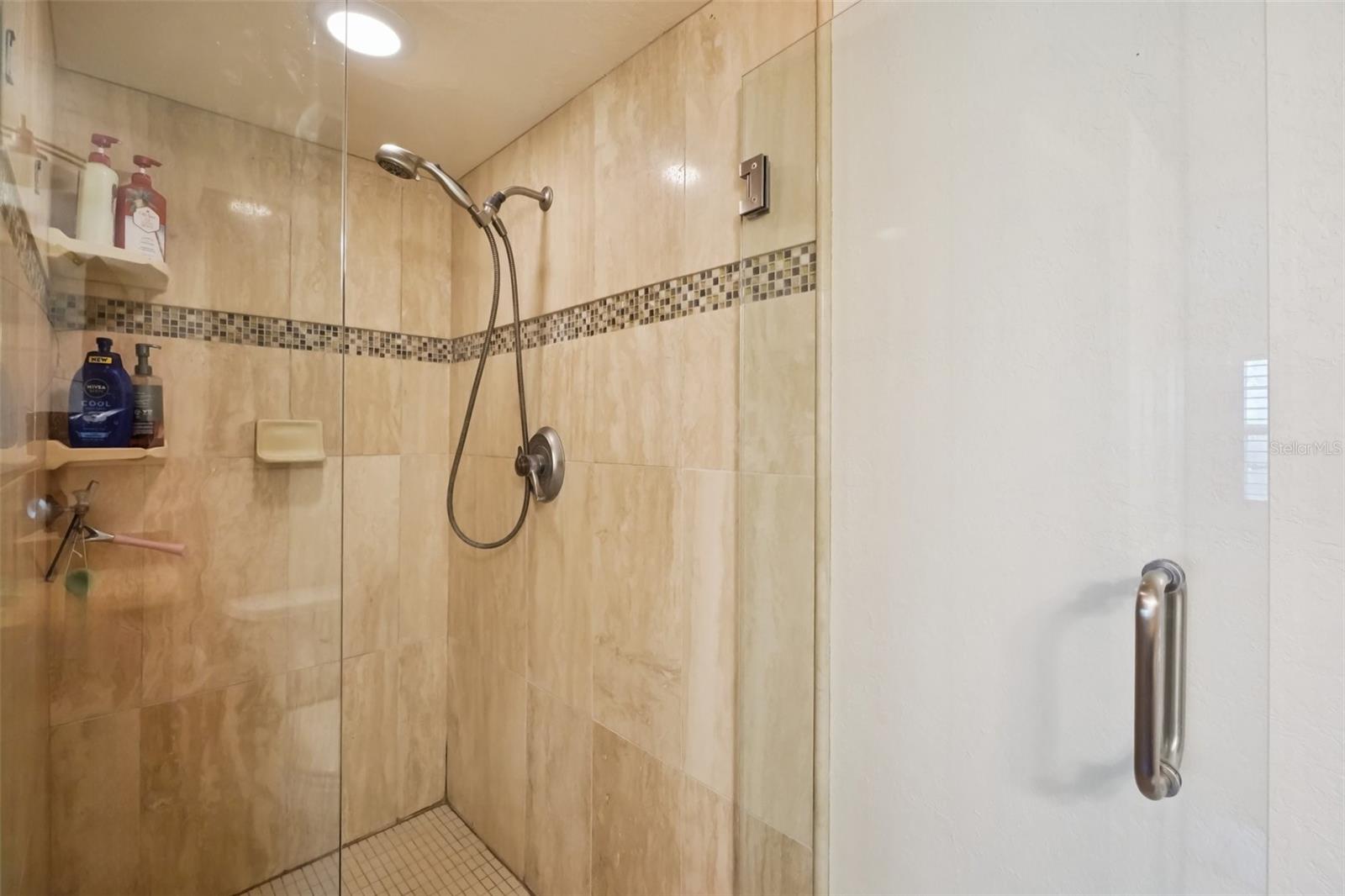 CHATEAUX DE BARDMOOR - Residential