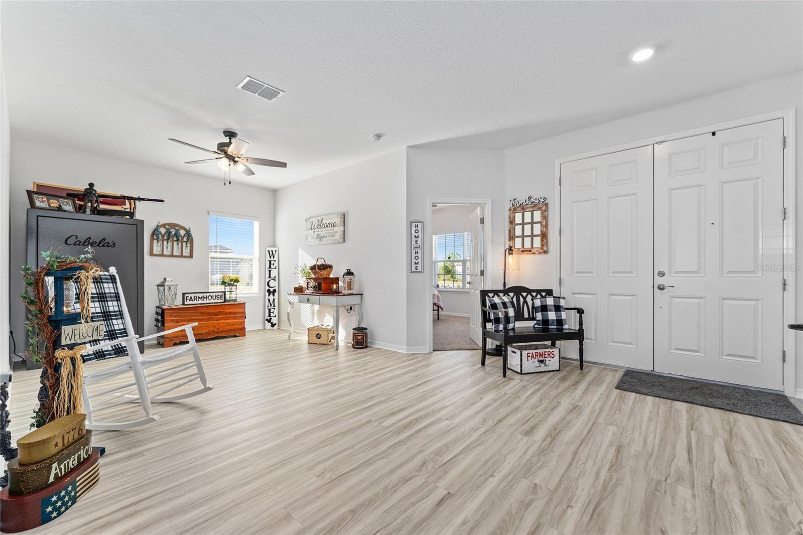 SUMMERCREST - Residential