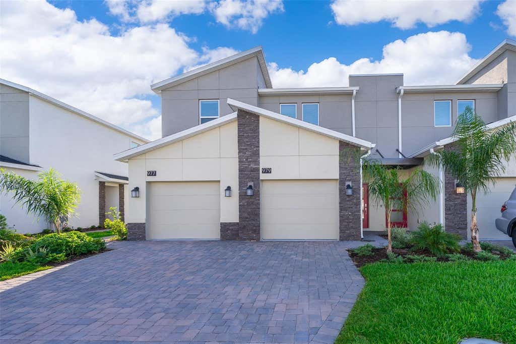 Photo of 979 Splash Shot Place #0, Davenport, FL 33896 (MLS # S5155616)