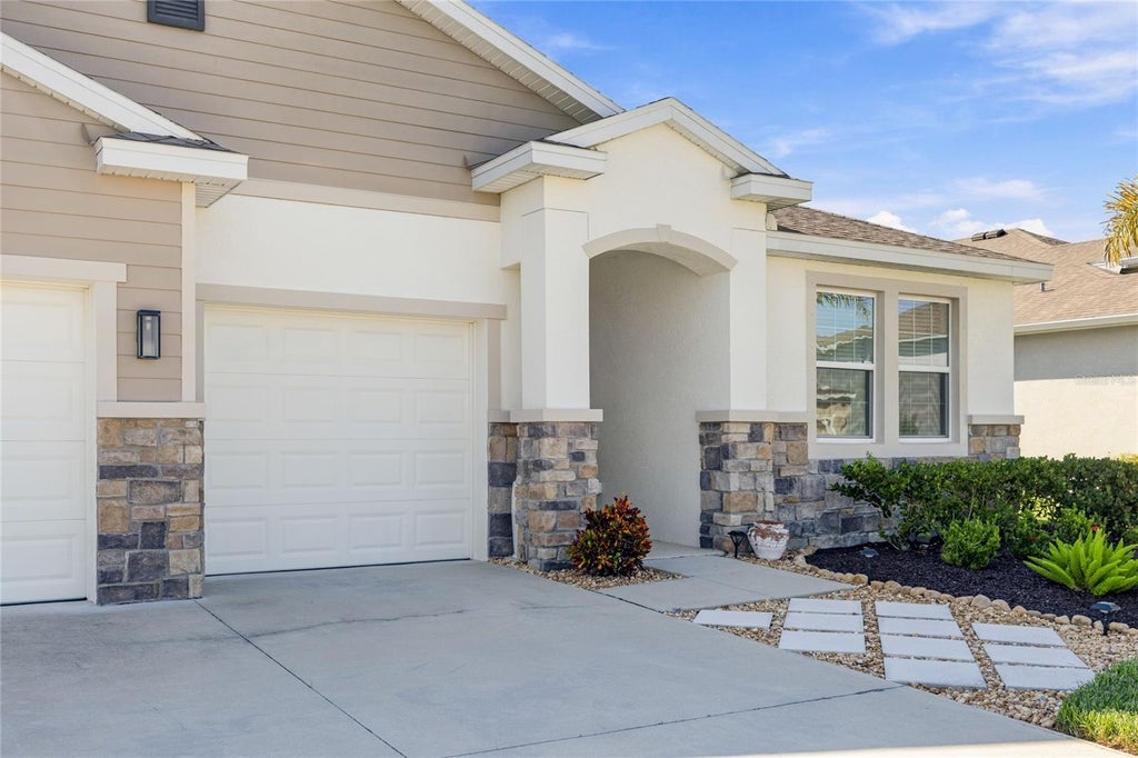 Photo of 502 158th Street E, Bradenton, FL 34212 (MLS # A4709776)