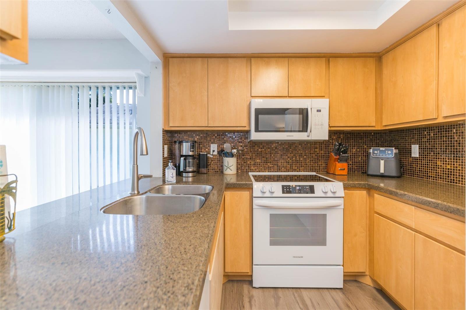 BEACON WOODS FAIRWAY VILLAGE - Residential