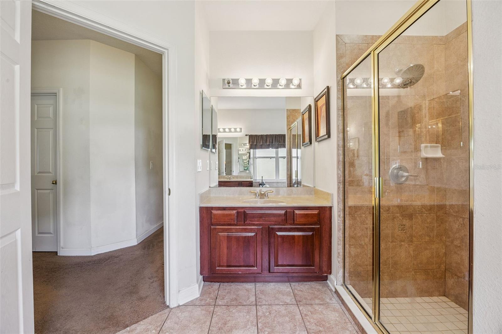 WOODLAND LAKES - Residential