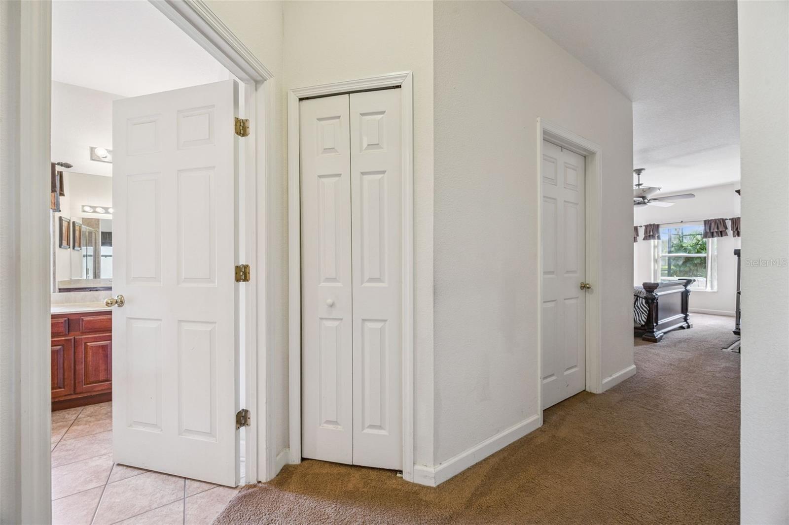 WOODLAND LAKES - Residential