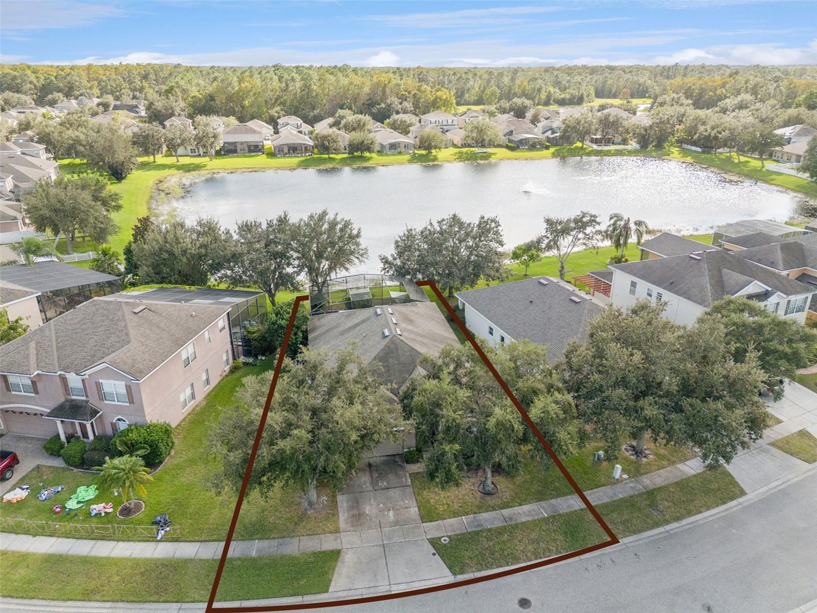 WOODLAND LAKES - Residential