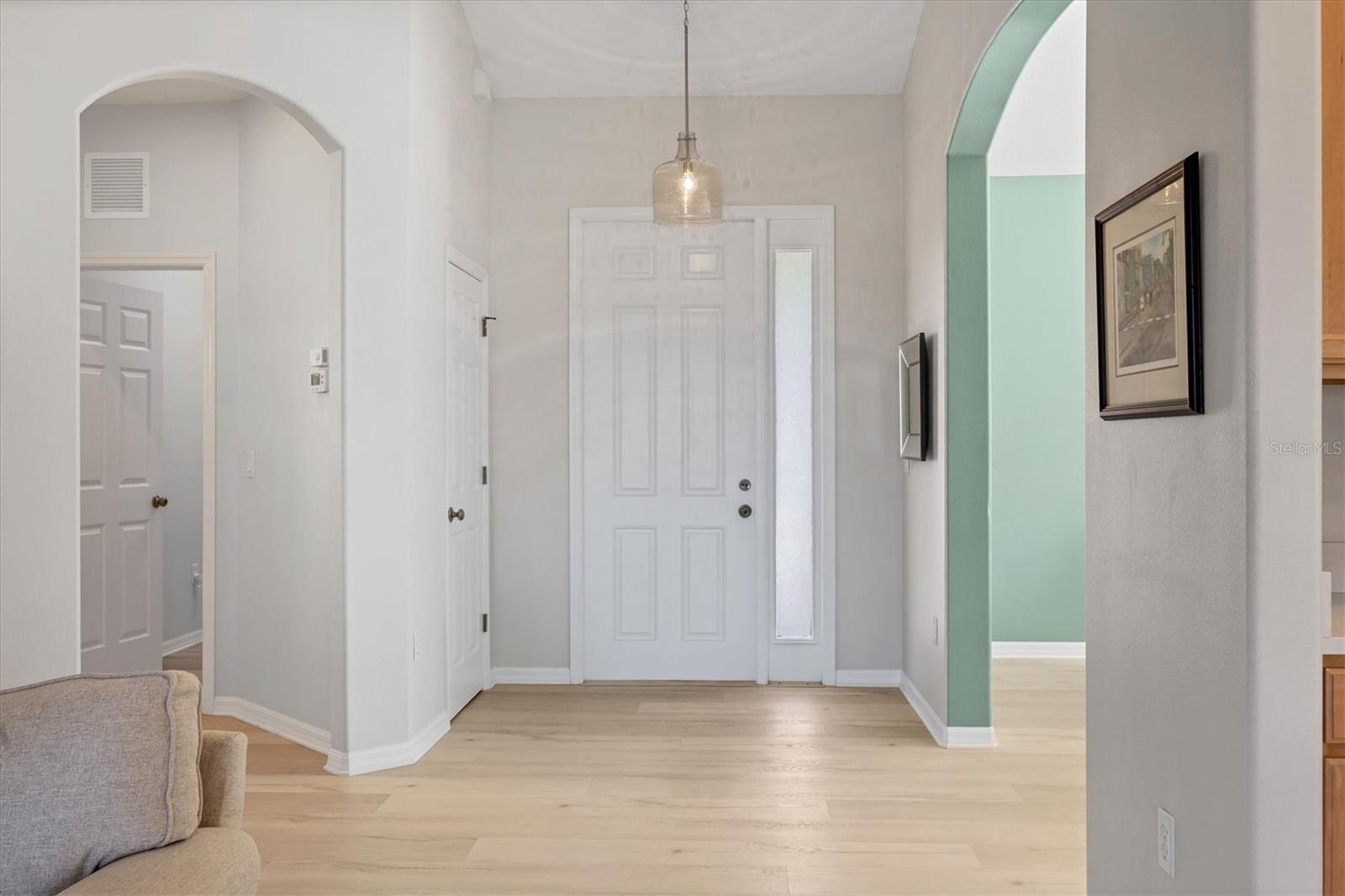 TAILFEATHER WAY AT TARA - Residential