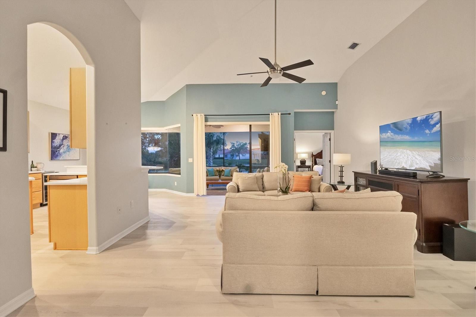 TAILFEATHER WAY AT TARA - Residential