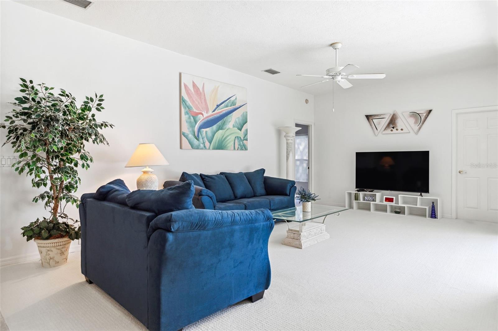 HUNTERS RIDGE - Residential