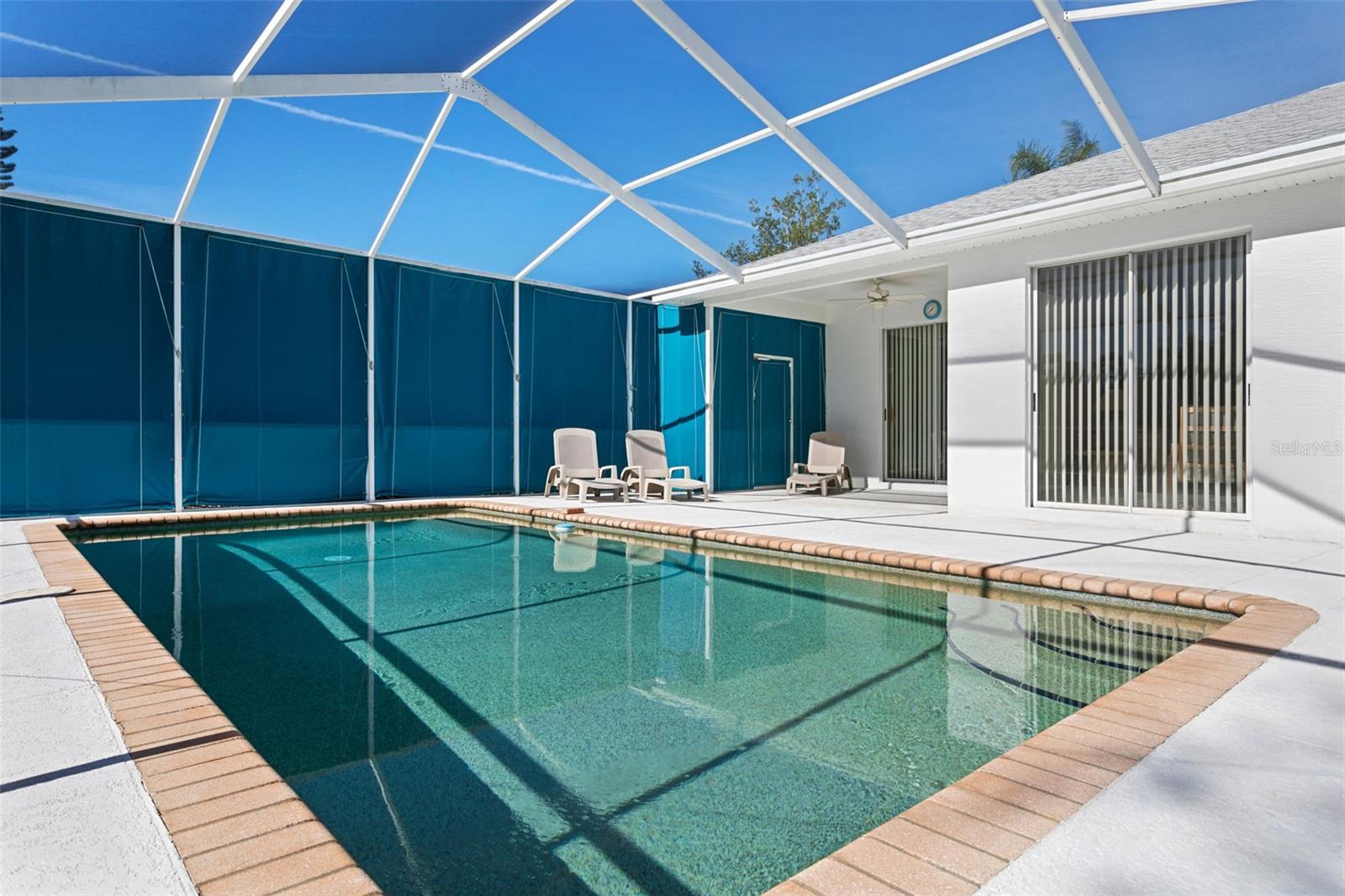 HUNTERS RIDGE - Residential