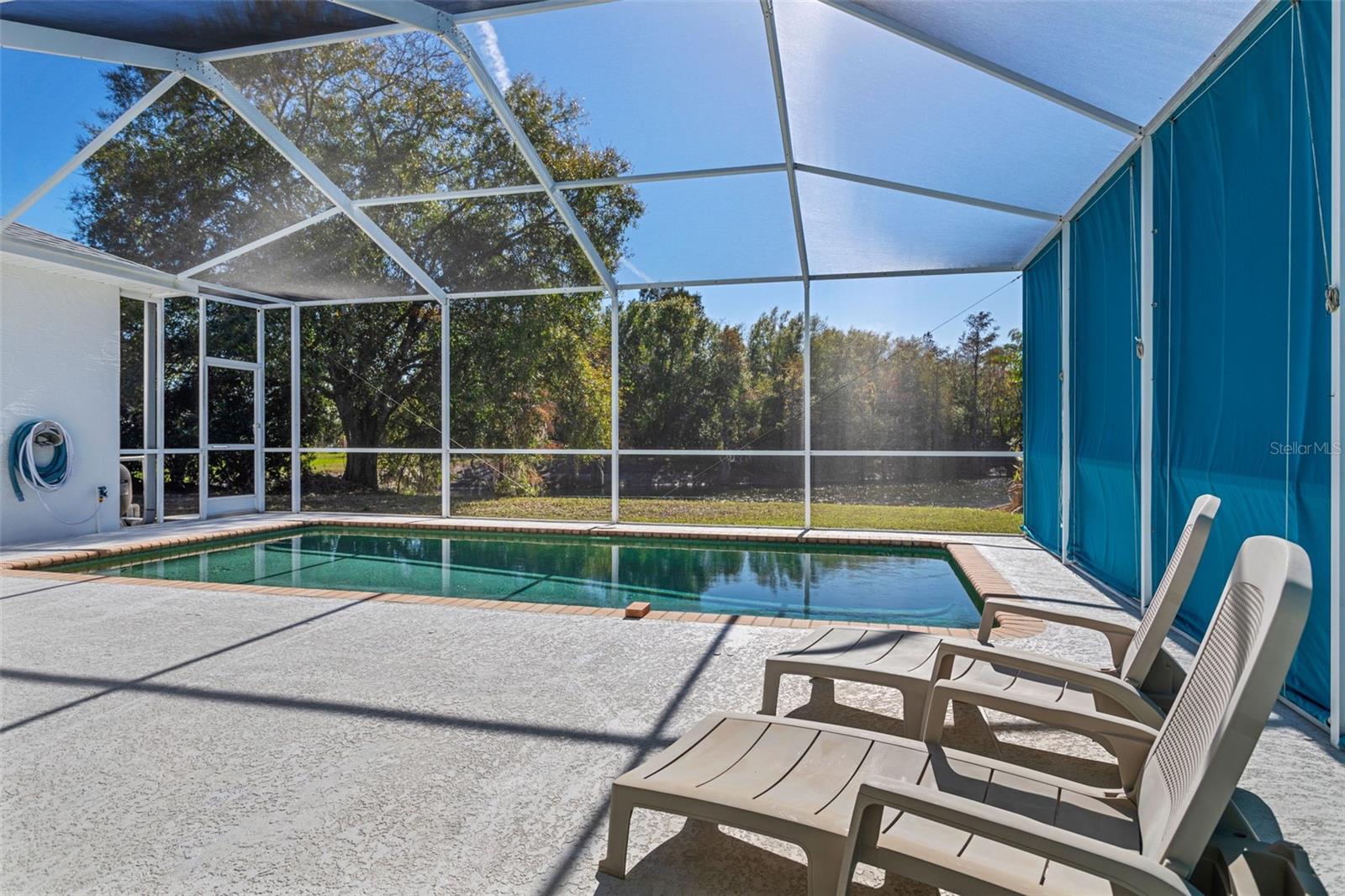 HUNTERS RIDGE - Residential