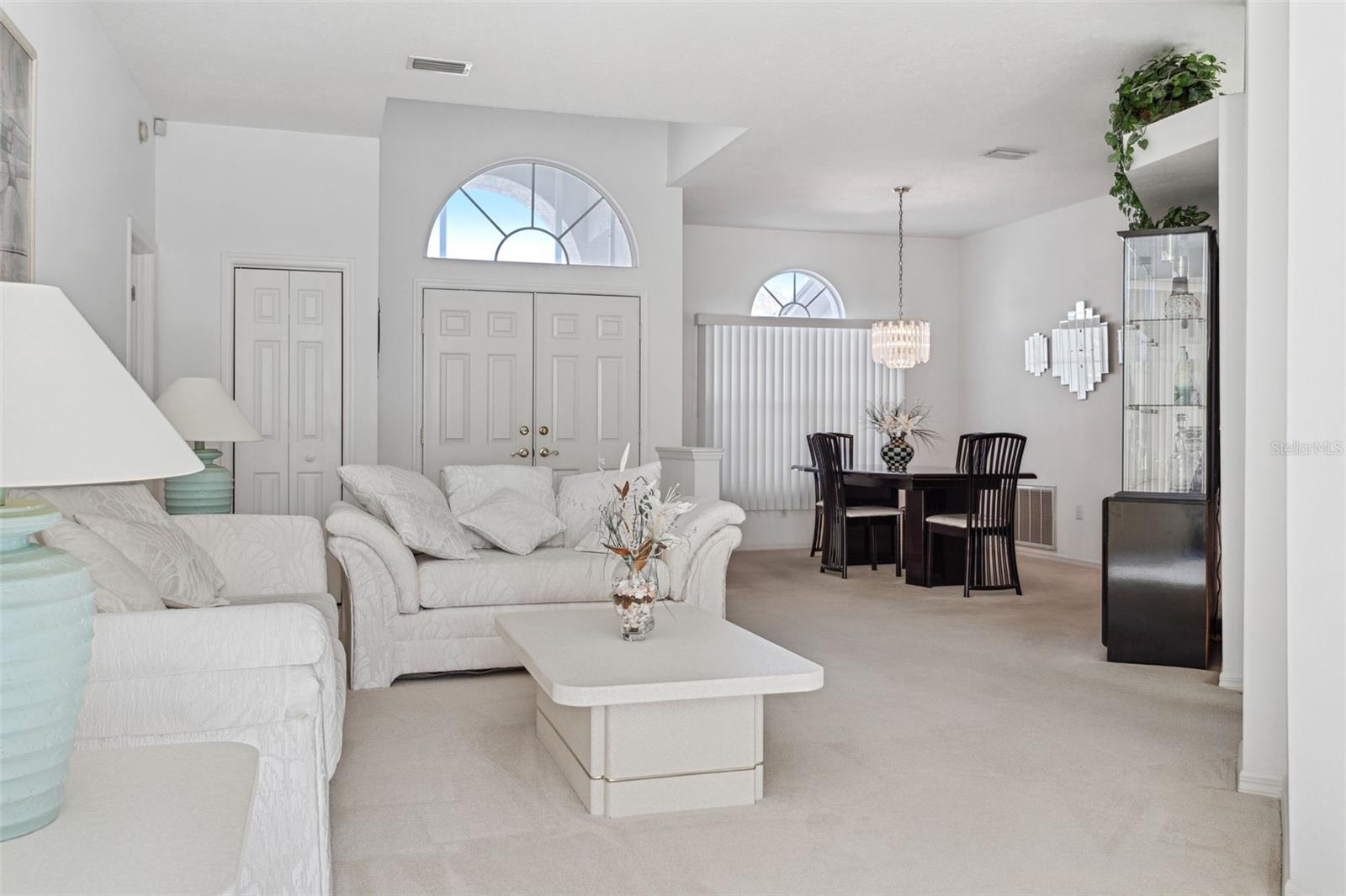 HUNTERS RIDGE - Residential