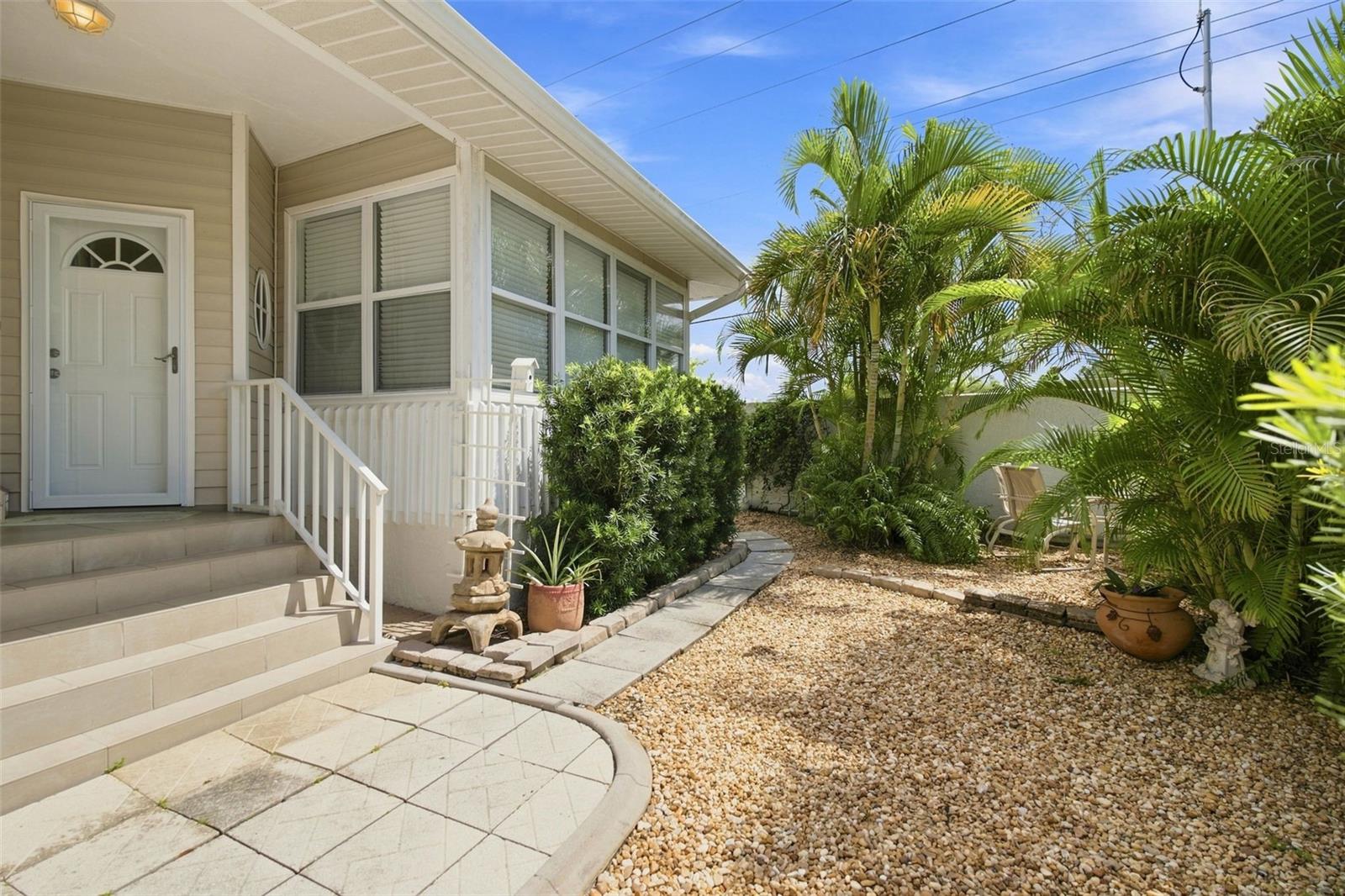 1819 HIGHLAND ROAD, OSPREY, FL, 34229 1 1819 HIGHLAND ROAD
