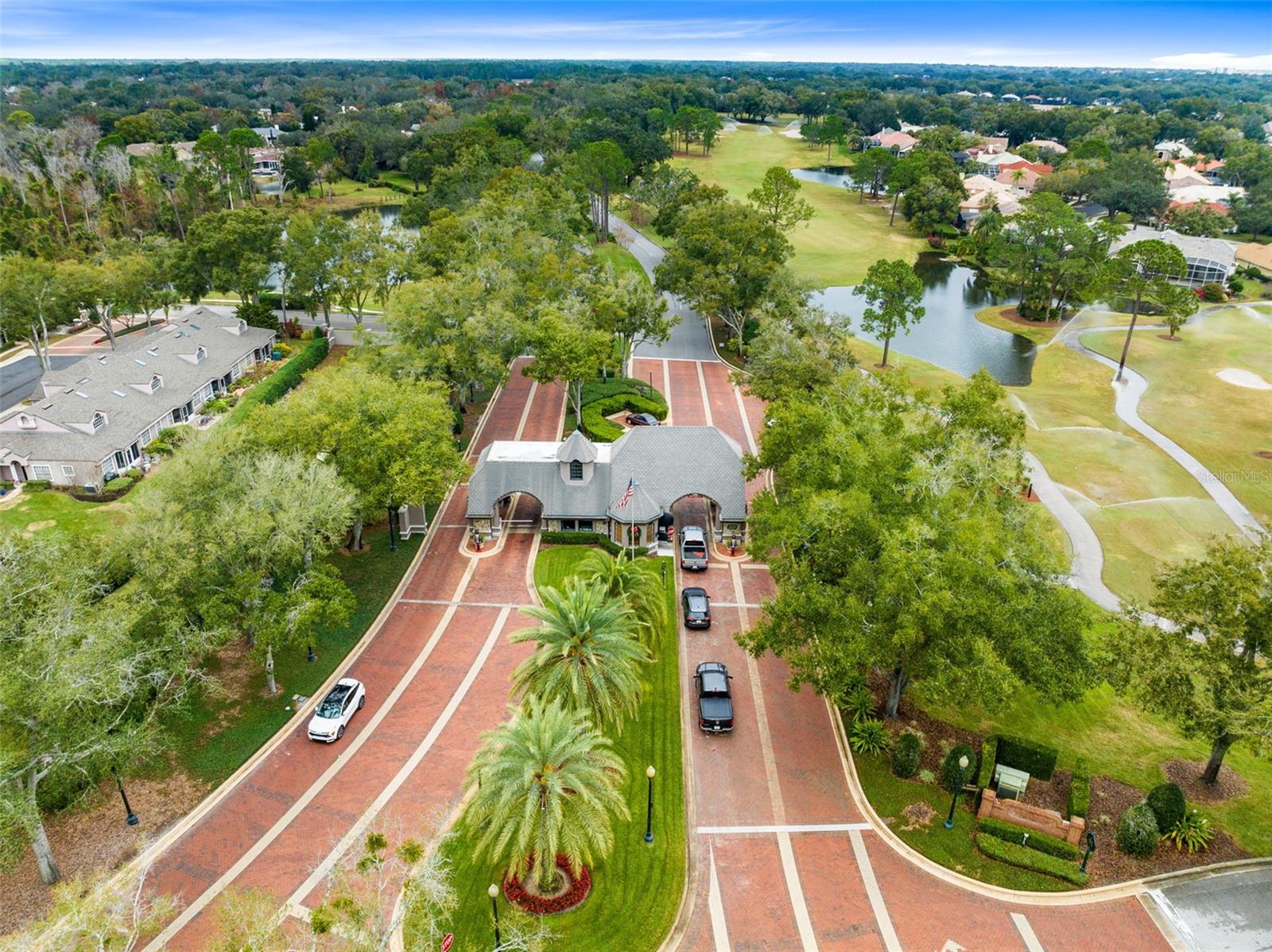 HEATHROW/ WILLOWBROOK VILLAGE - Residential