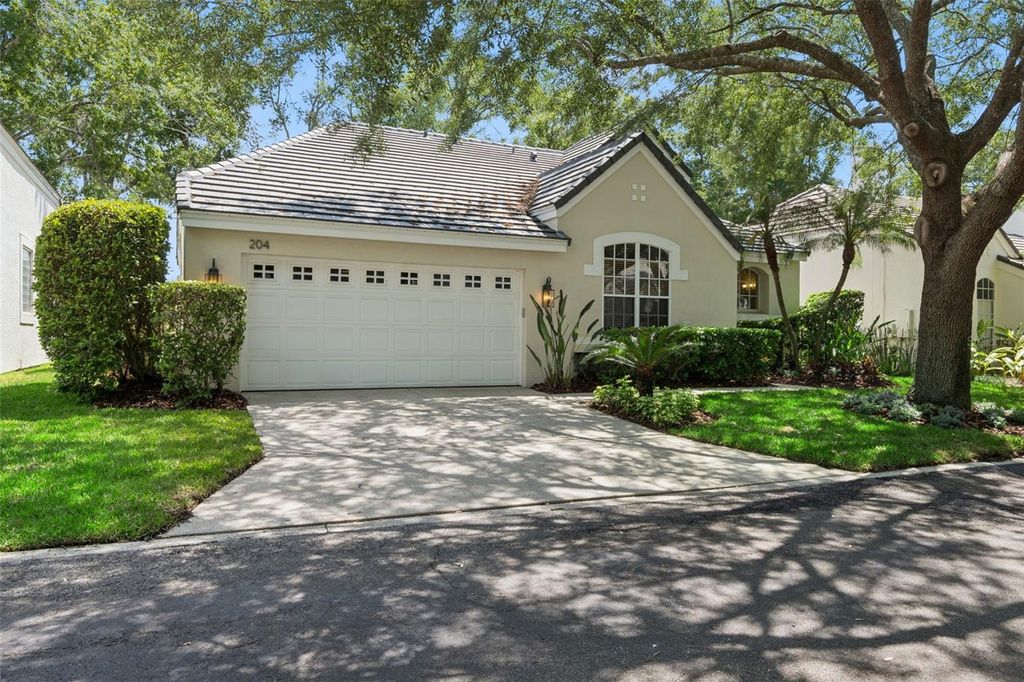 Photo of 204 Wimbledon Circle, Lake Mary, FL 32746 (MLS # O6404081)