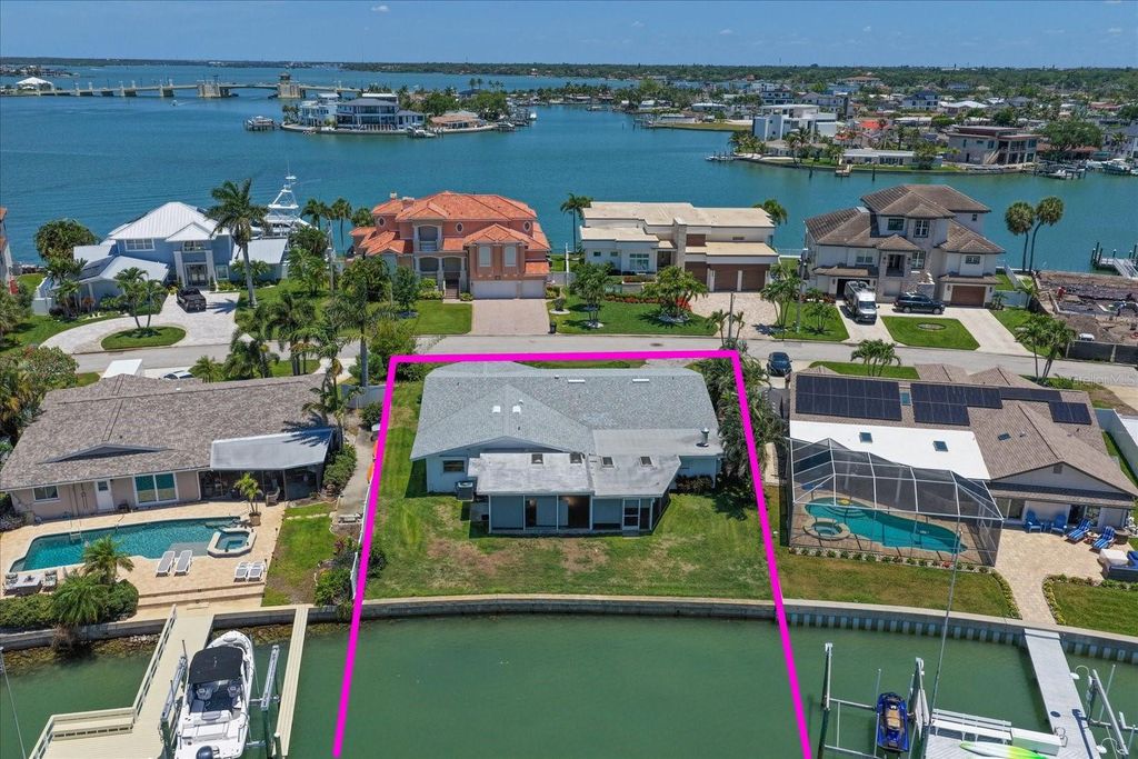 Photo of 7962 9th Avenue S, St Petersburg, FL 33707 (MLS # TB8517536)