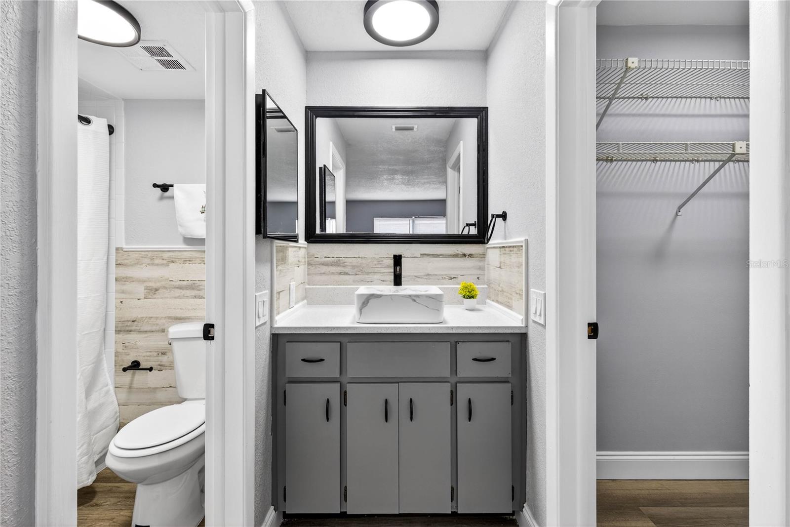 EMBASSY HILLS - Residential