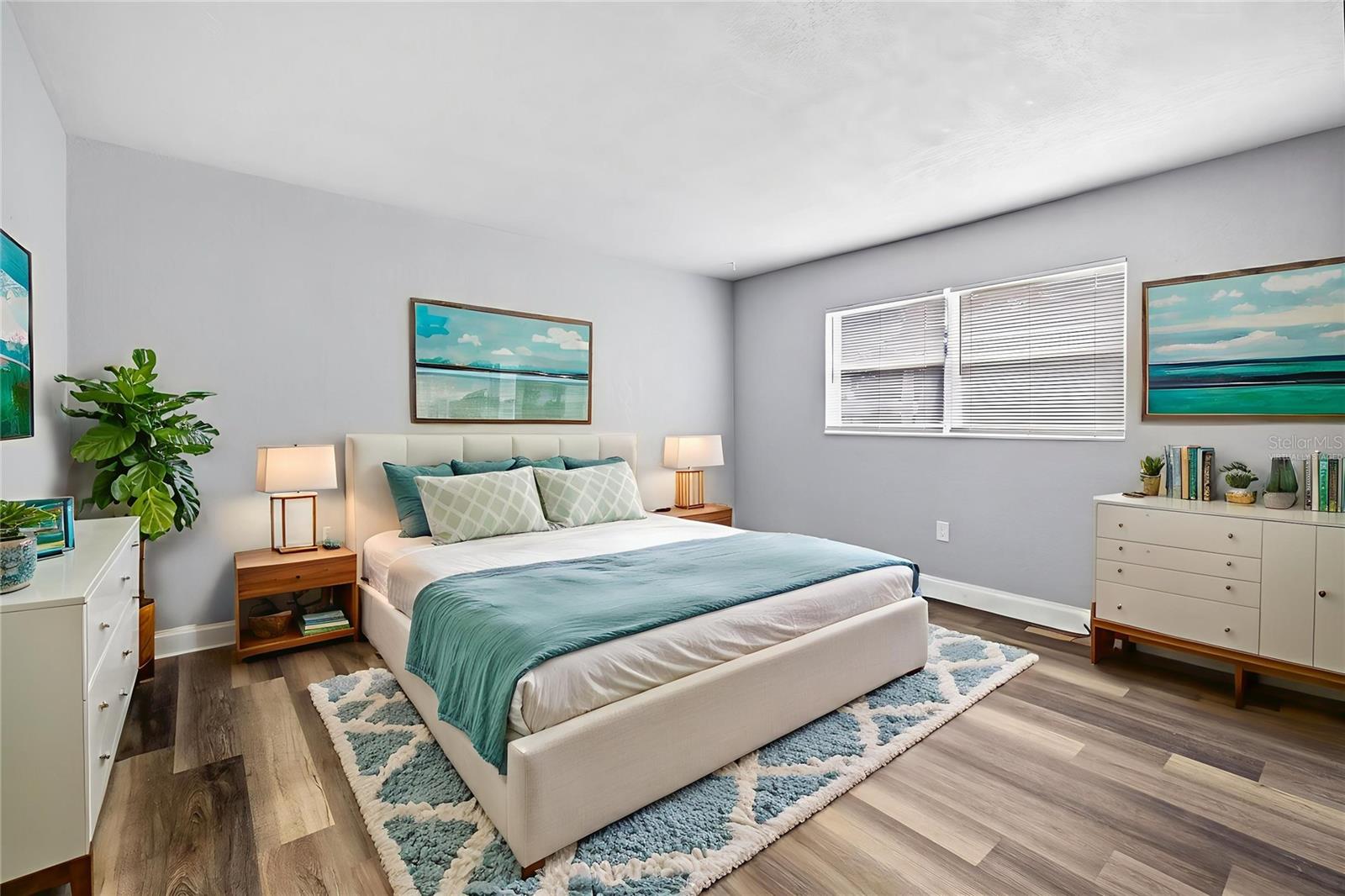 EMBASSY HILLS - Residential