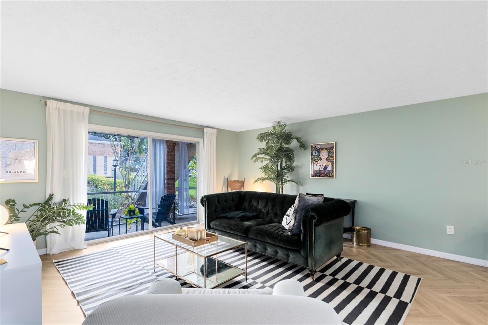 Casas a venda 3 - Jen Dantas 4270 LAKE UNDERHILL ROAD 1