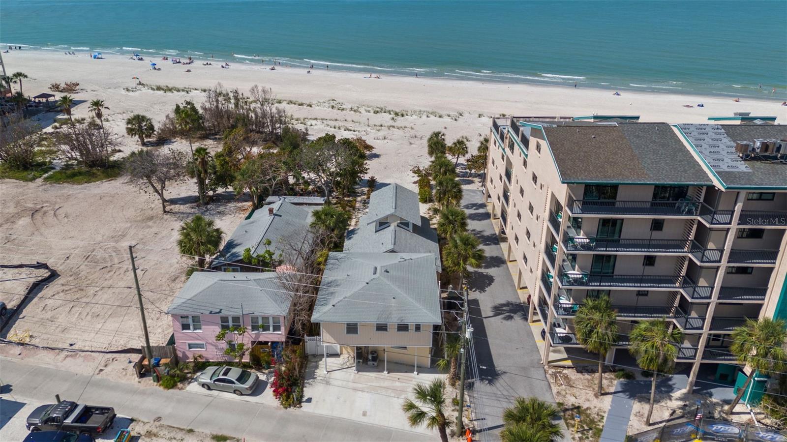 MITCHELLS BEACH REV - Land