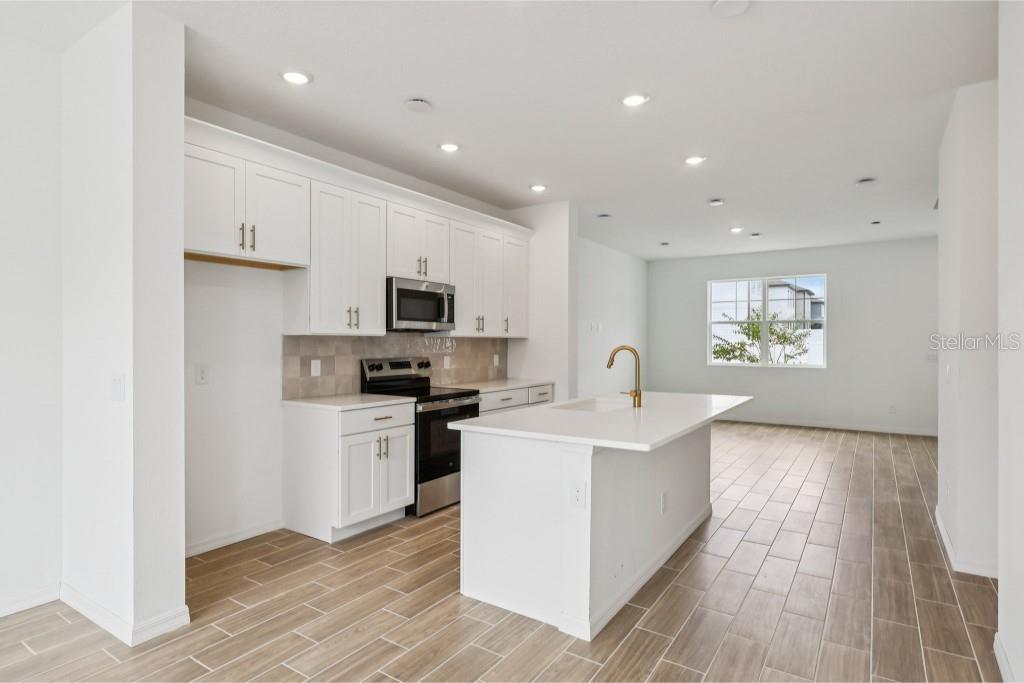 NORTHLAKE AT OVATION PHASE 2 & 3 - Residential