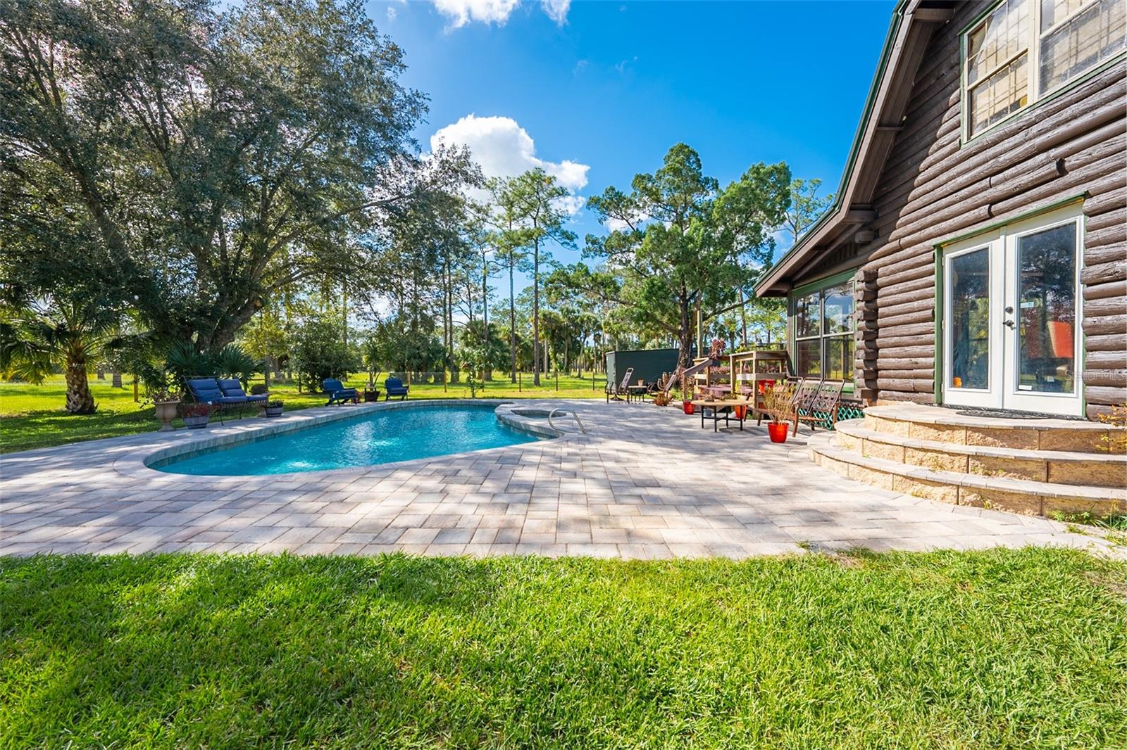 ACREAGE & UNREC - Residential