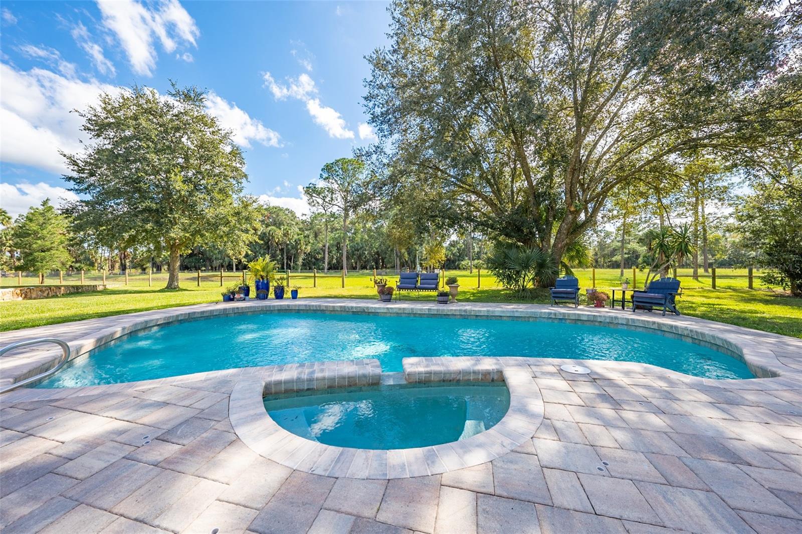 ACREAGE & UNREC - Residential