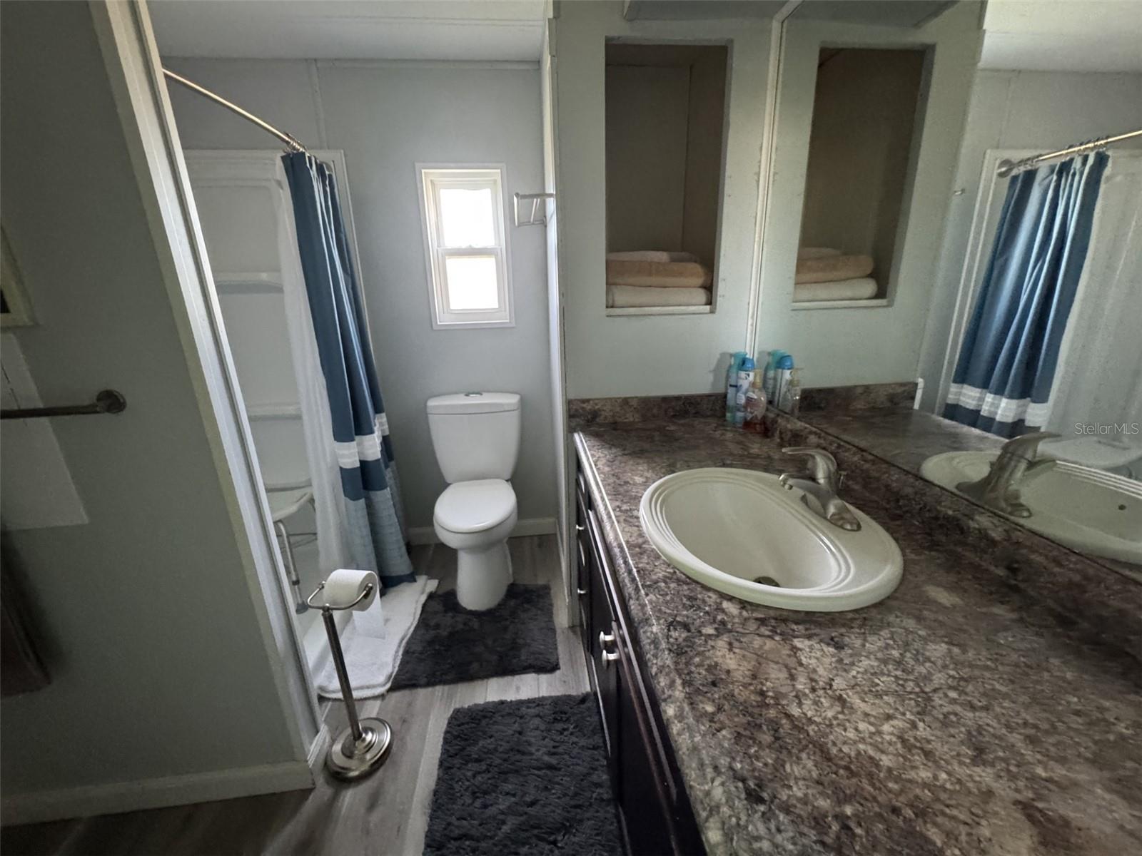 WALK IN THE WATER VILLAGE UNIT 01 - Residential