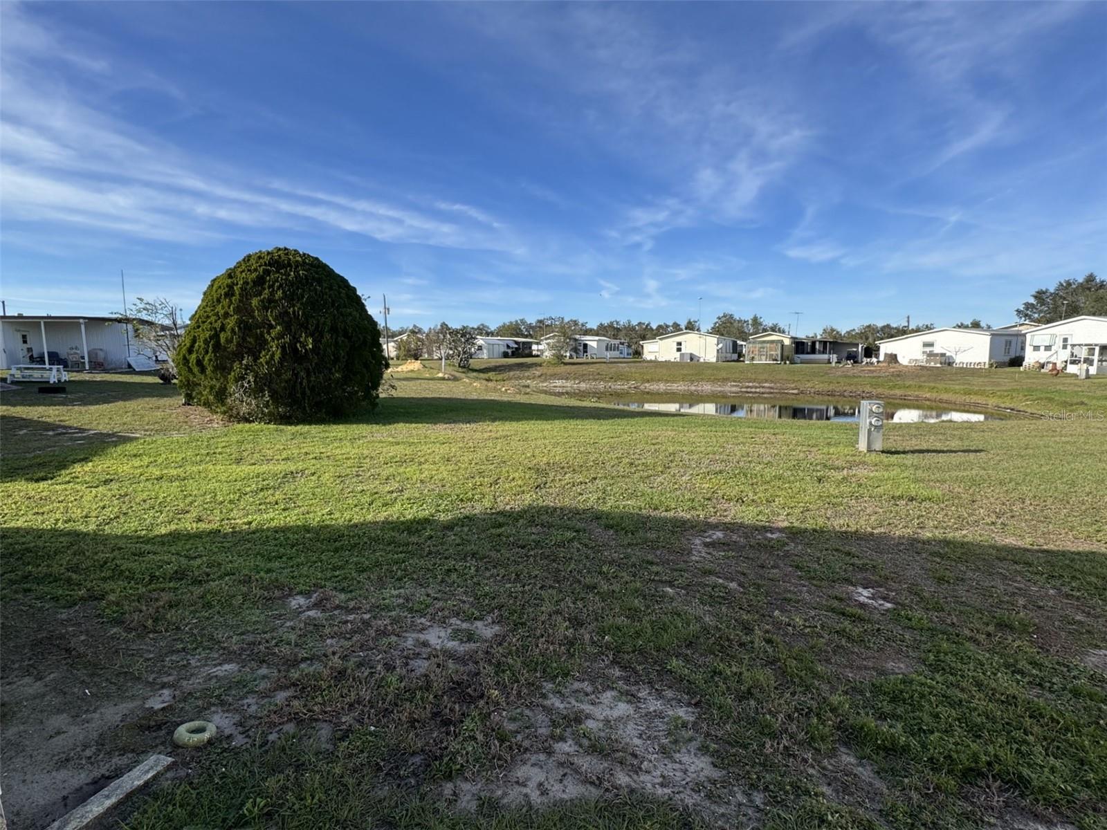 WALK IN THE WATER VILLAGE UNIT 01 - Residential