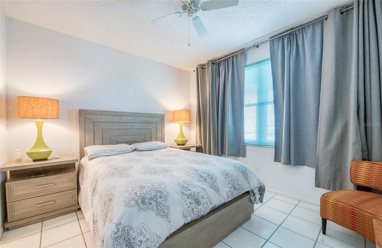 HARBOURSIDE CONDO - Residential