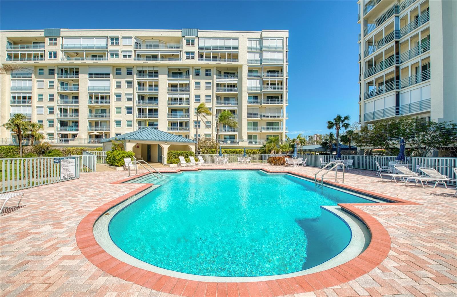 HARBOURSIDE CONDO - Residential