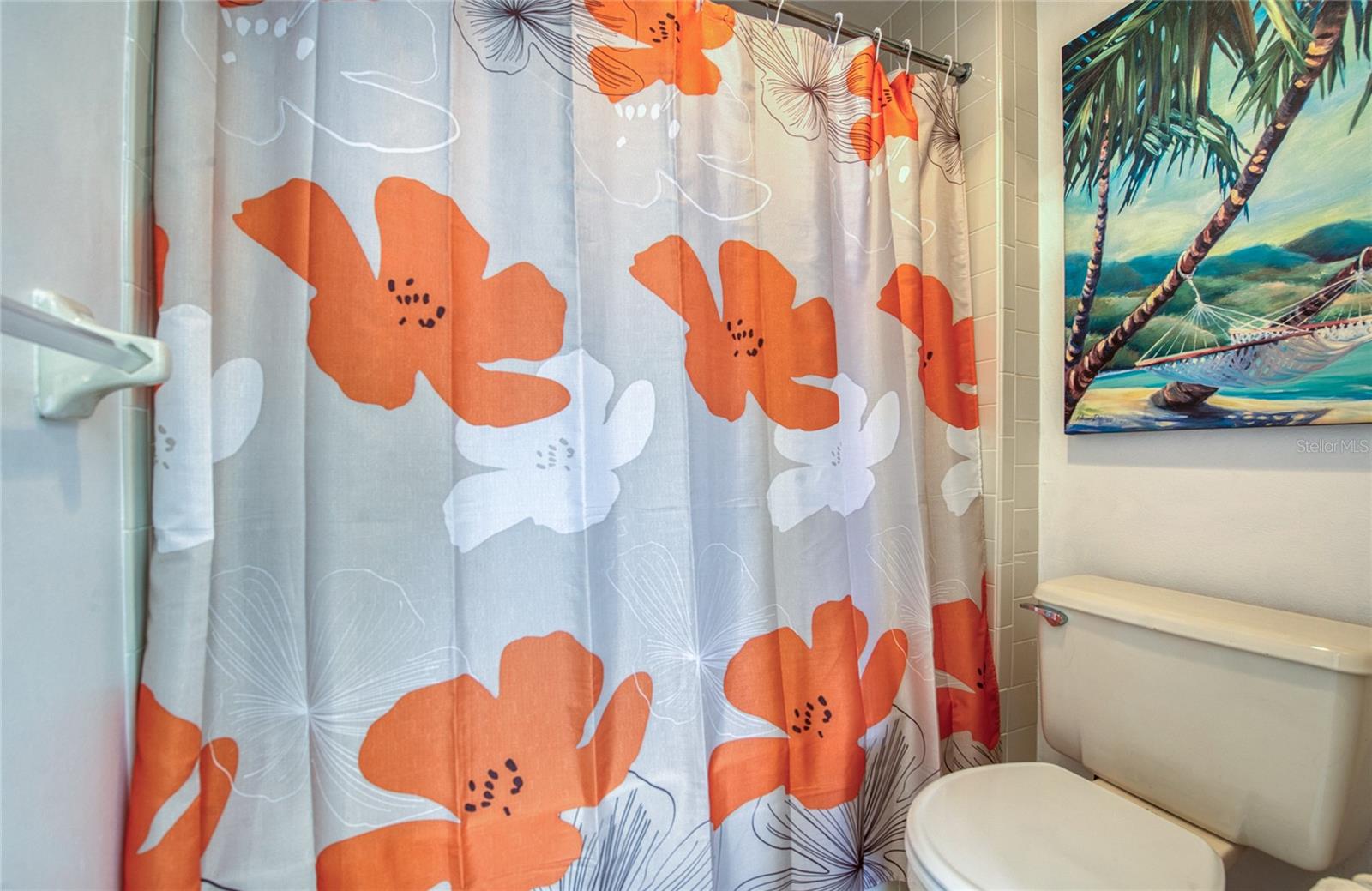 HARBOURSIDE CONDO - Residential