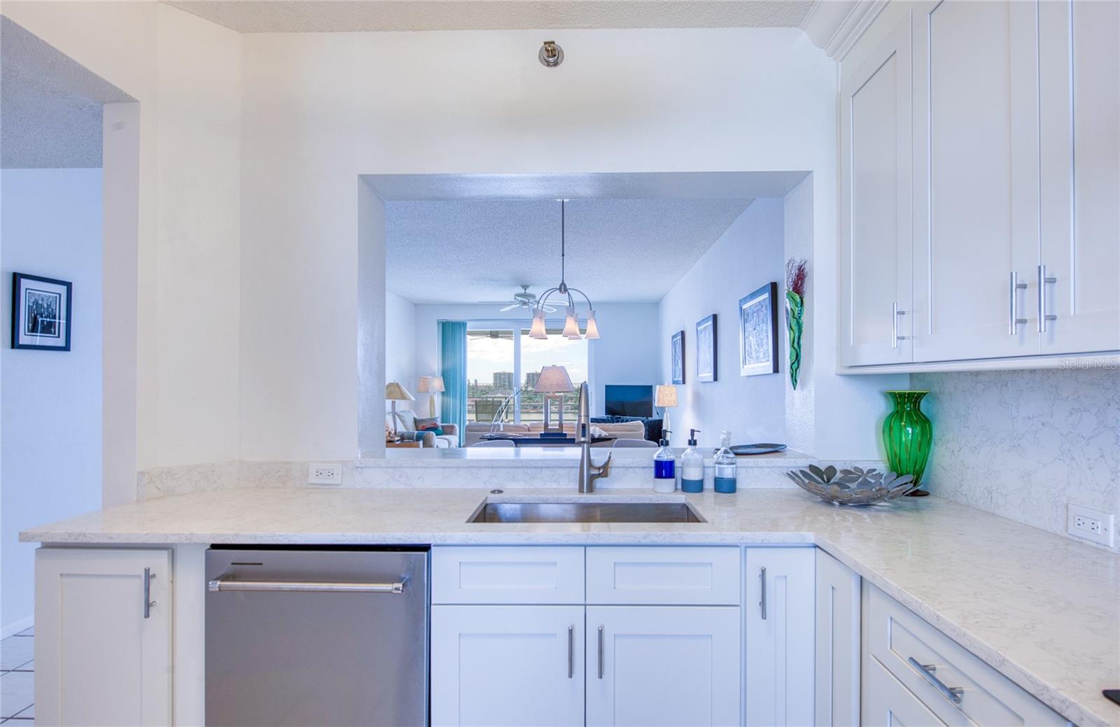 HARBOURSIDE CONDO - Residential