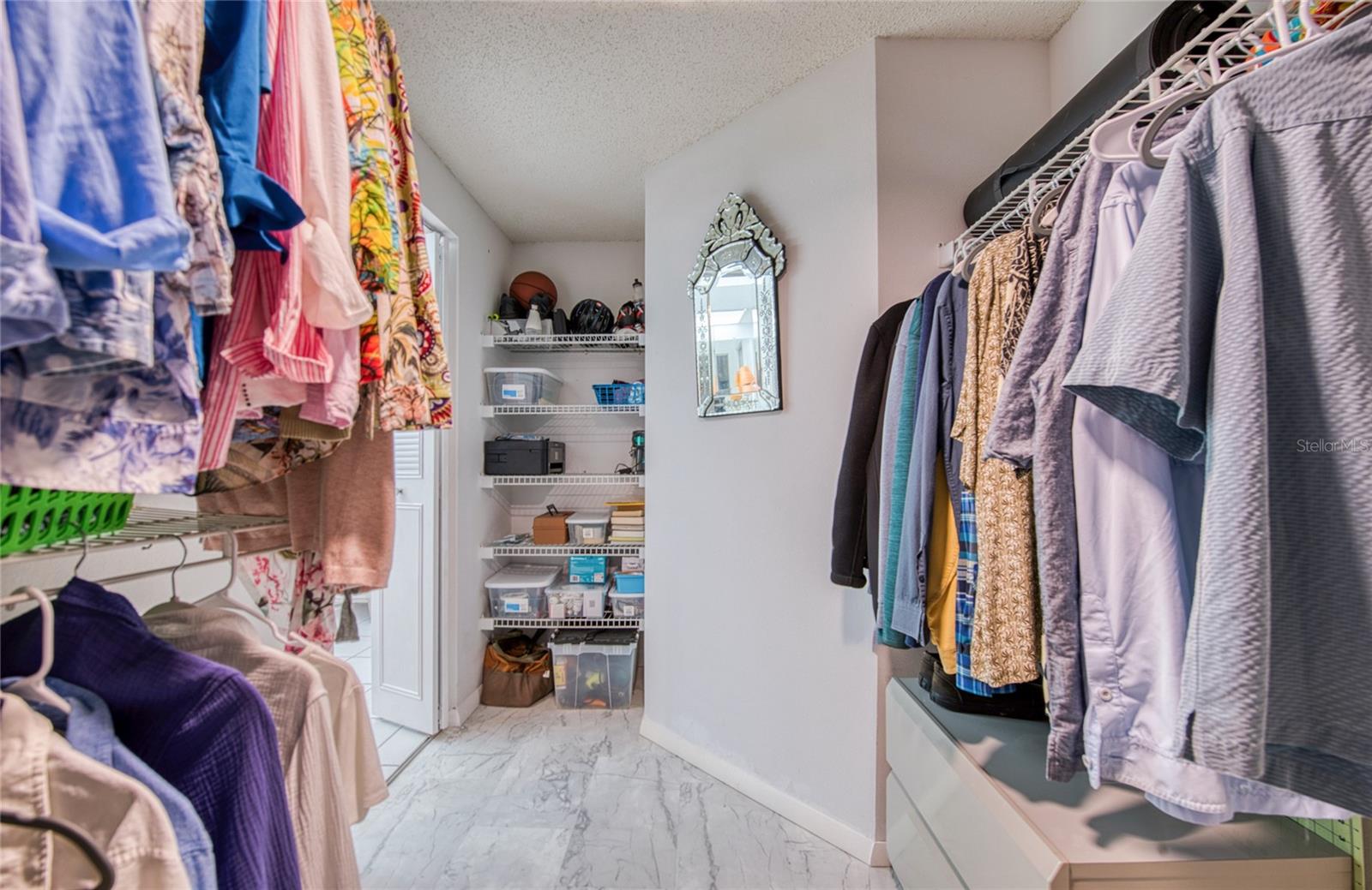 HARBOURSIDE CONDO - Residential