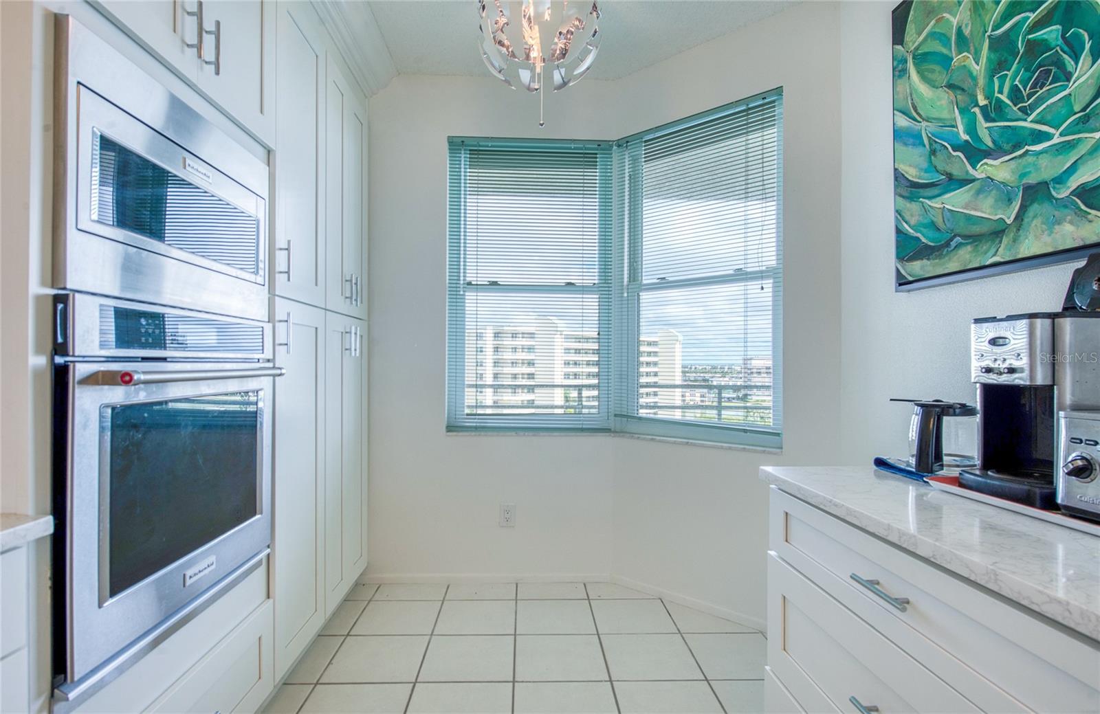 HARBOURSIDE CONDO - Residential