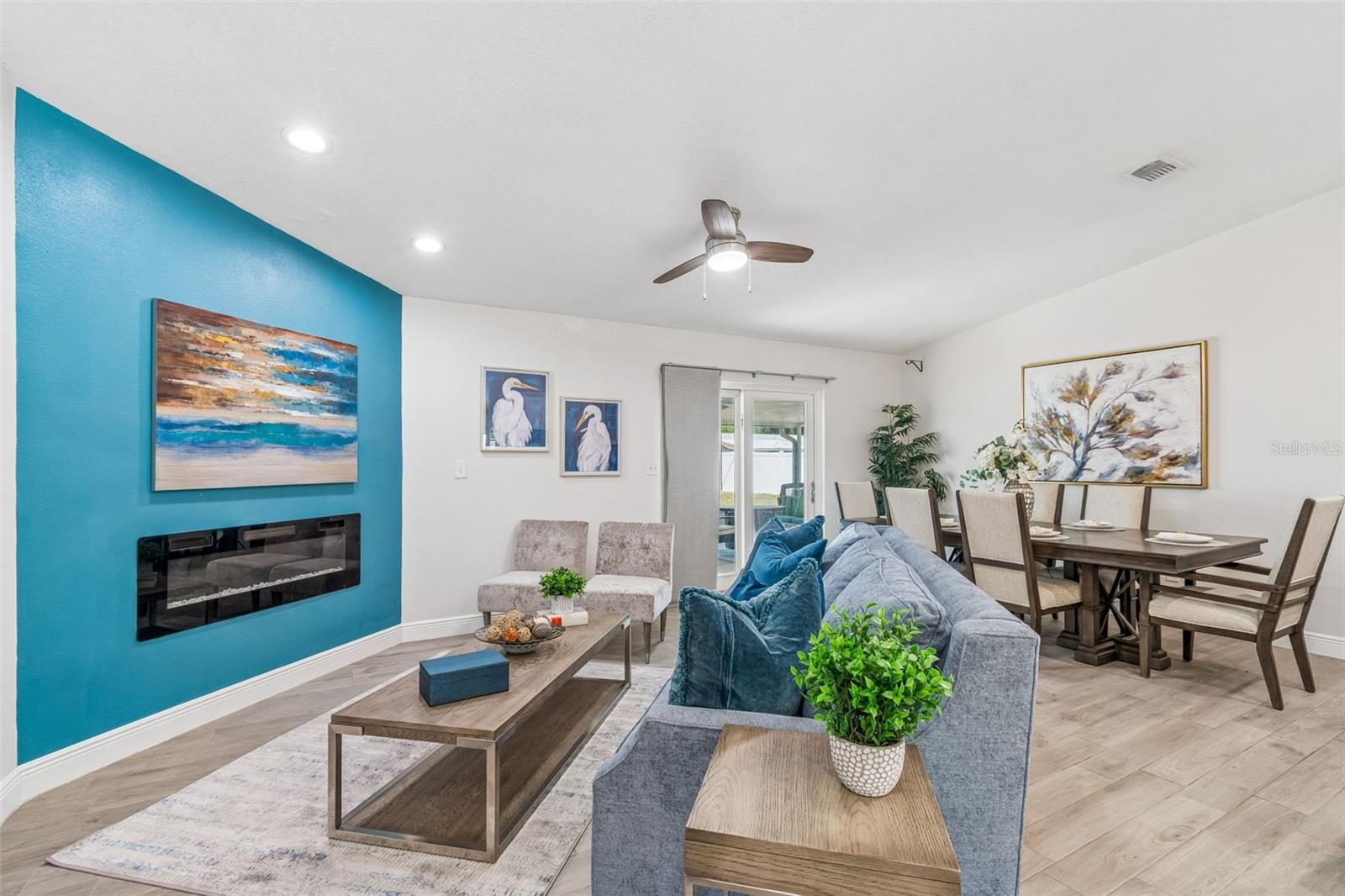 ALTA VISTA TRACTS - Residential
