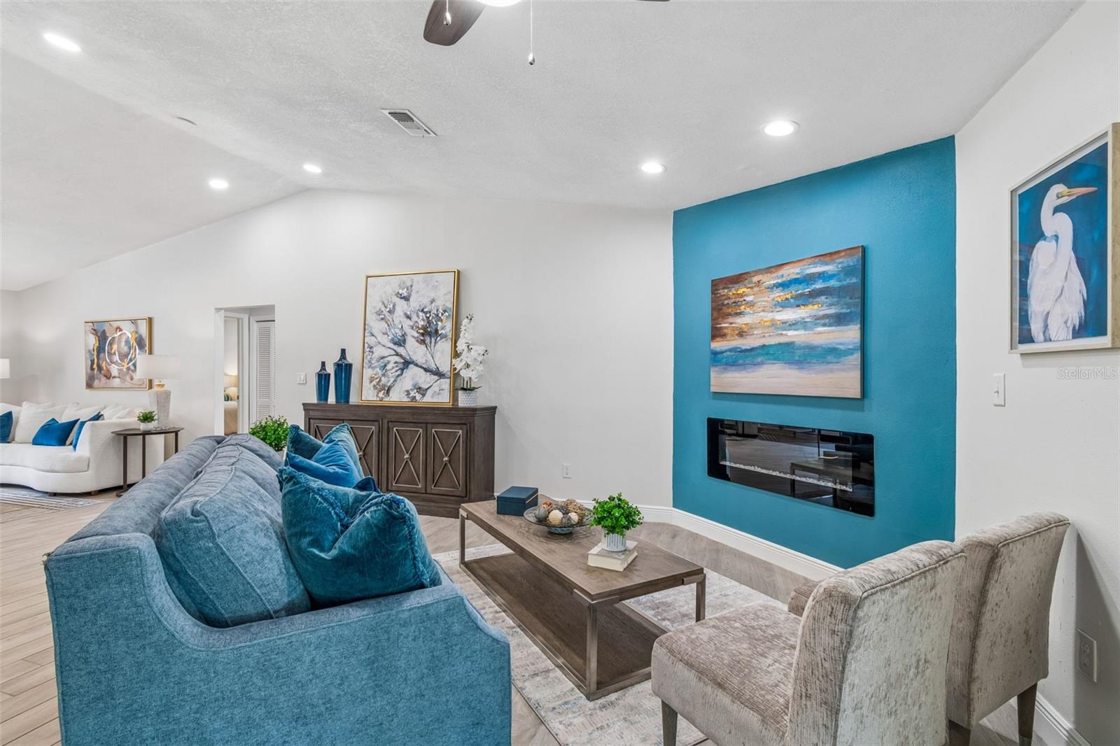 ALTA VISTA TRACTS - Residential