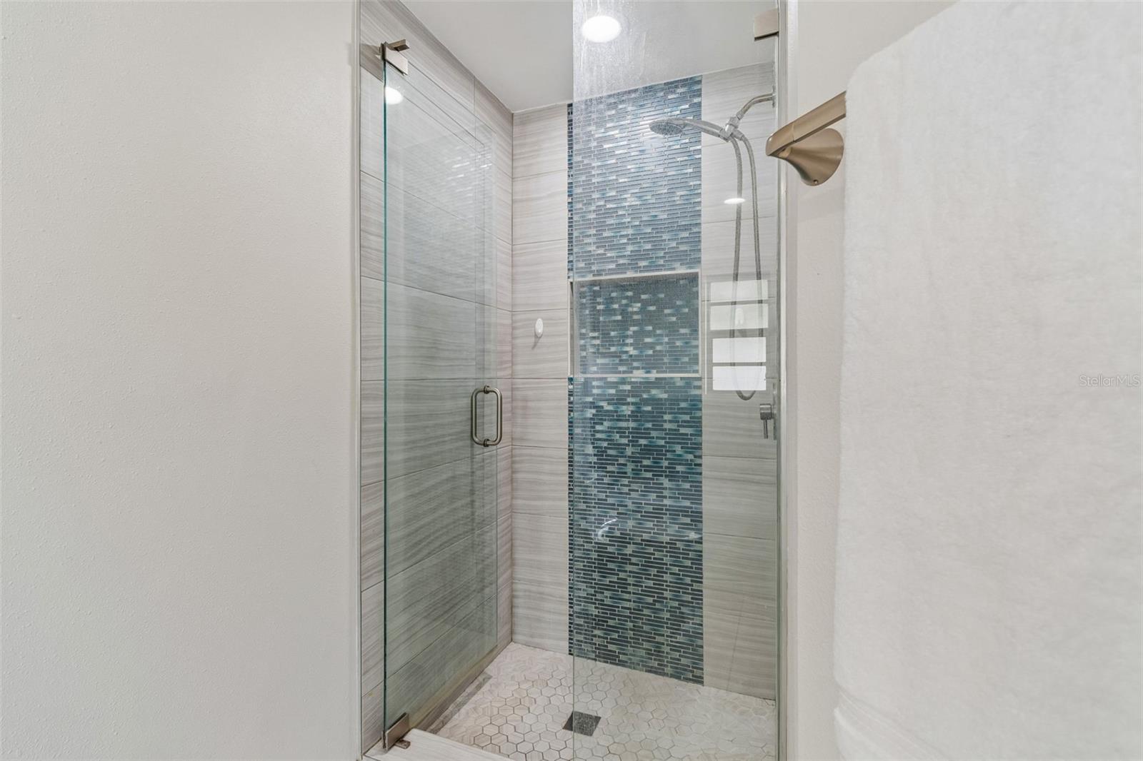 ALTA VISTA TRACTS - Residential