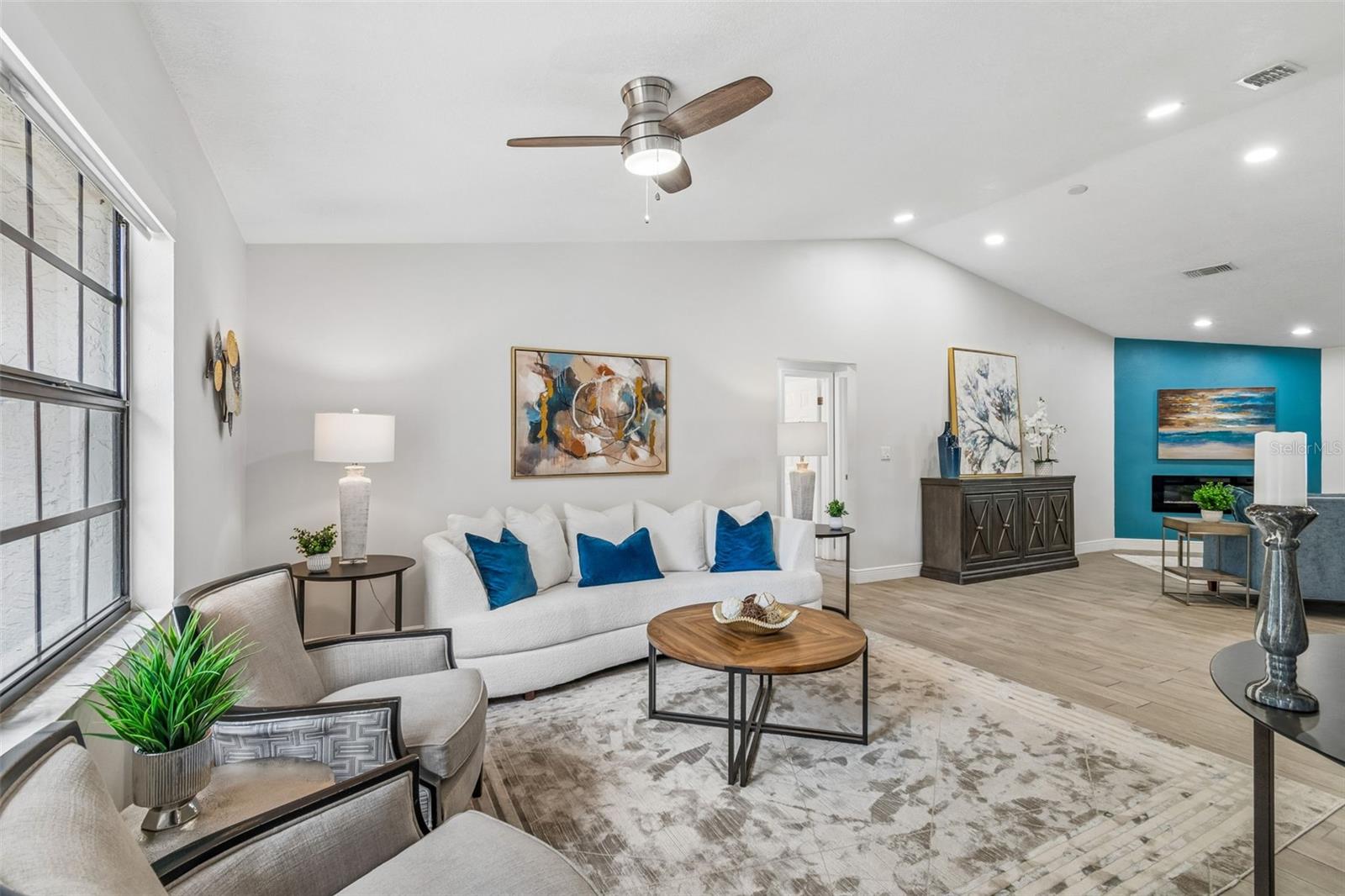 ALTA VISTA TRACTS - Residential
