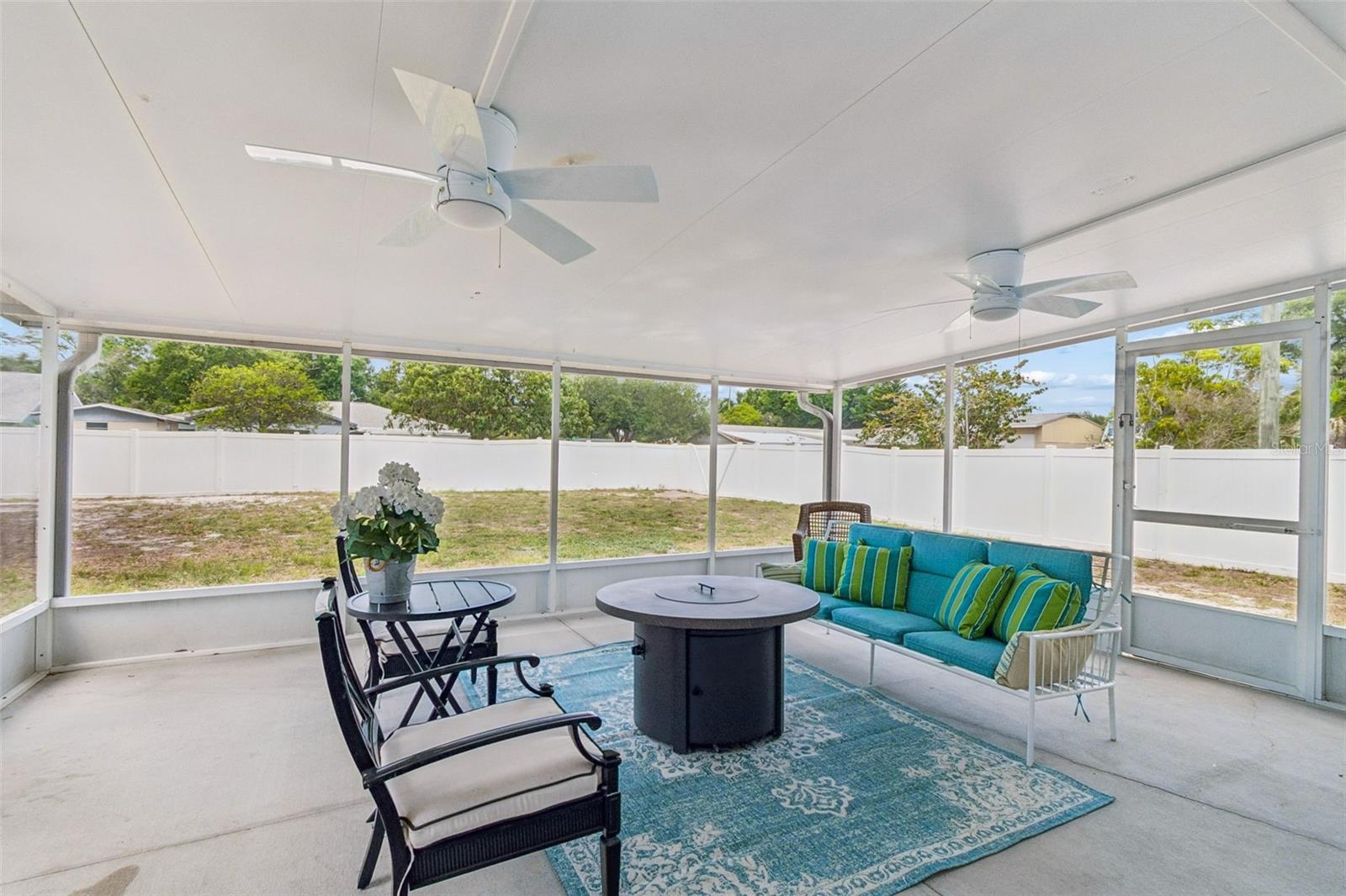 ALTA VISTA TRACTS - Residential