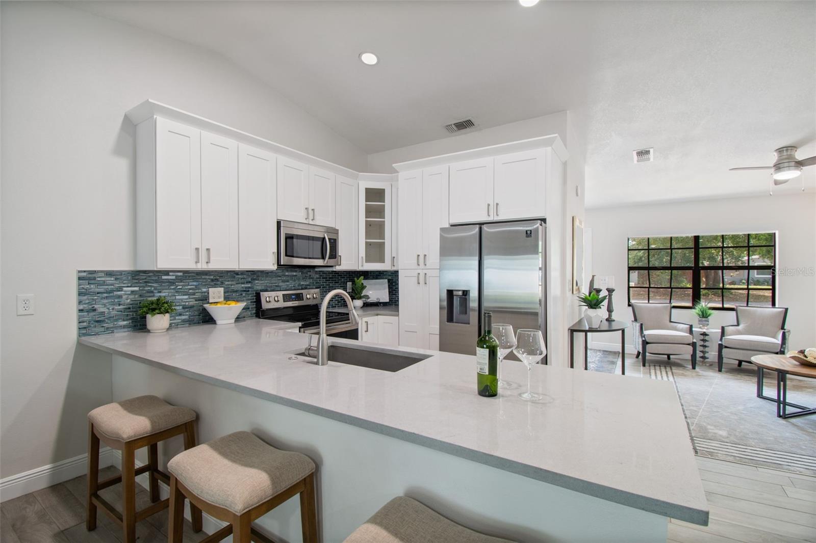 ALTA VISTA TRACTS - Residential