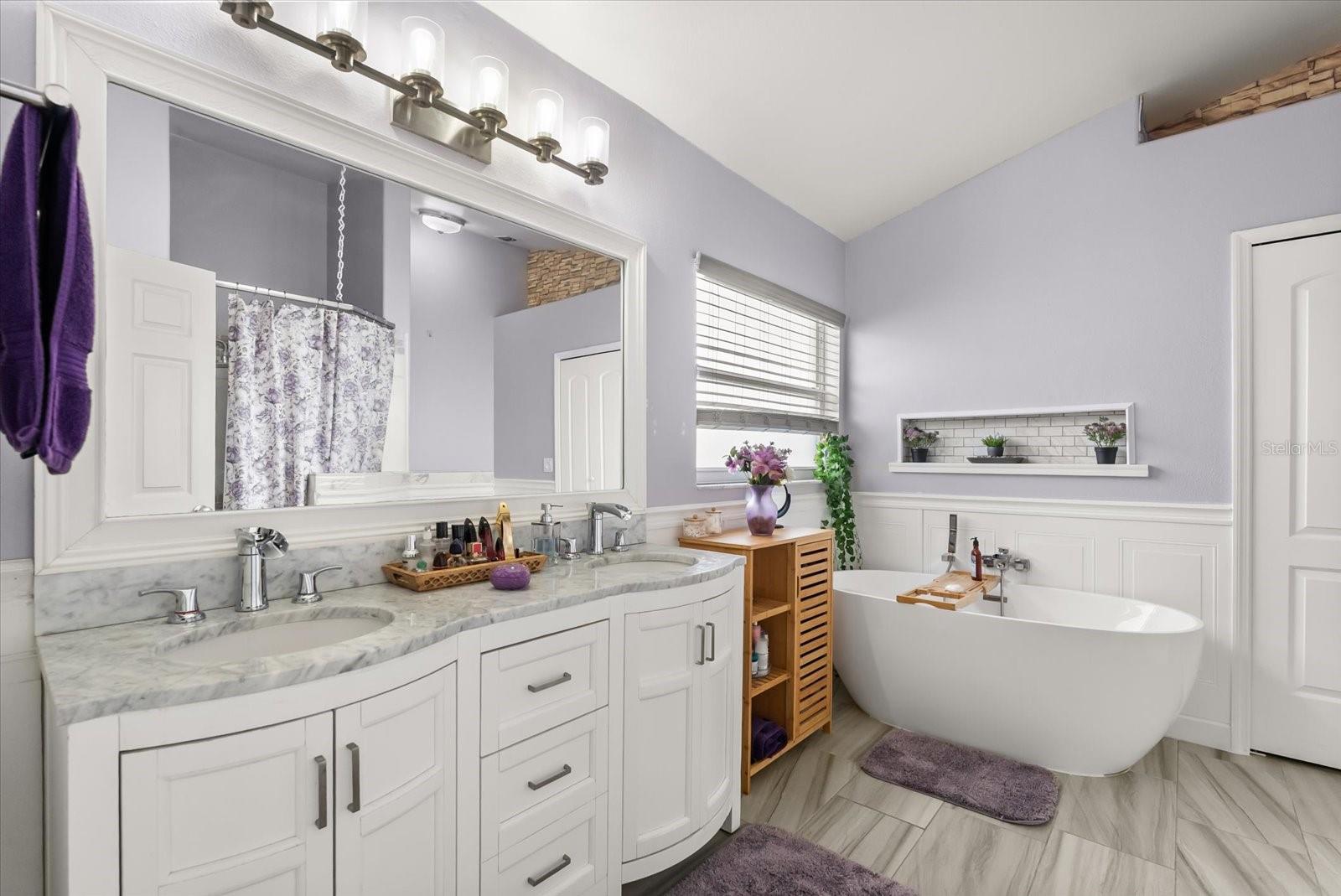 INDIAN POINT PH 7 - Residential