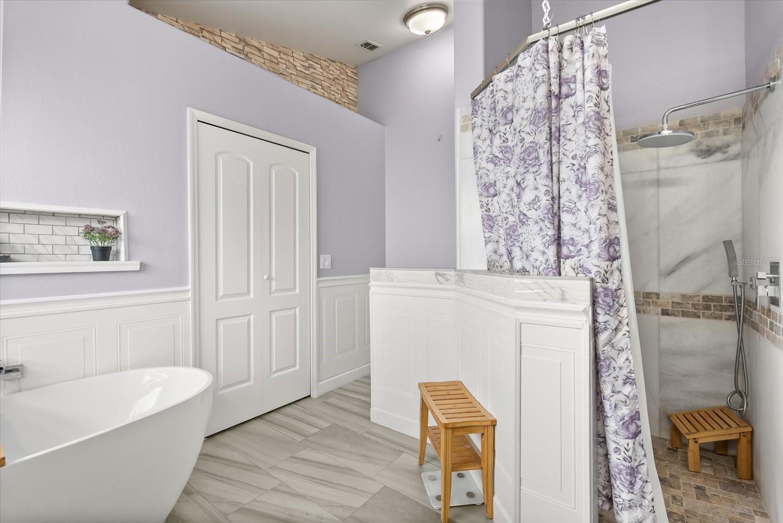 INDIAN POINT PH 7 - Residential