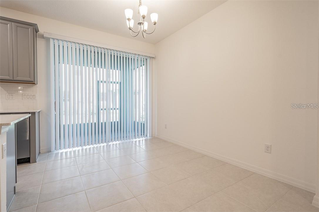 FISHHAWK RANCH WEST TWNHMS - Residential Lease